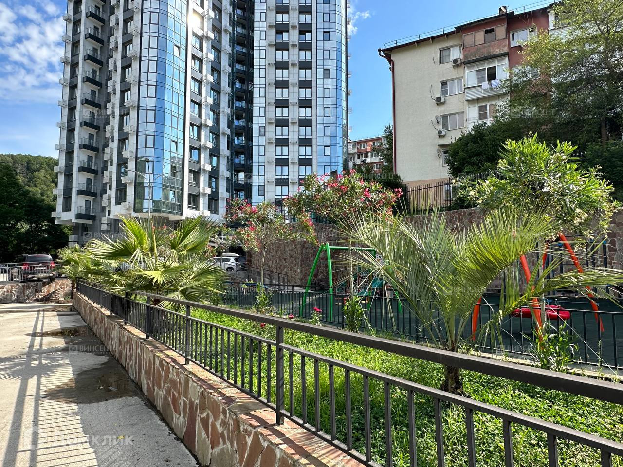 Аллея челтенхема 5. Аллея челтенхэма 18. Аллея челтенхэма фото. Аллея челтенхэма фото. Аллея челтенхэма фото.