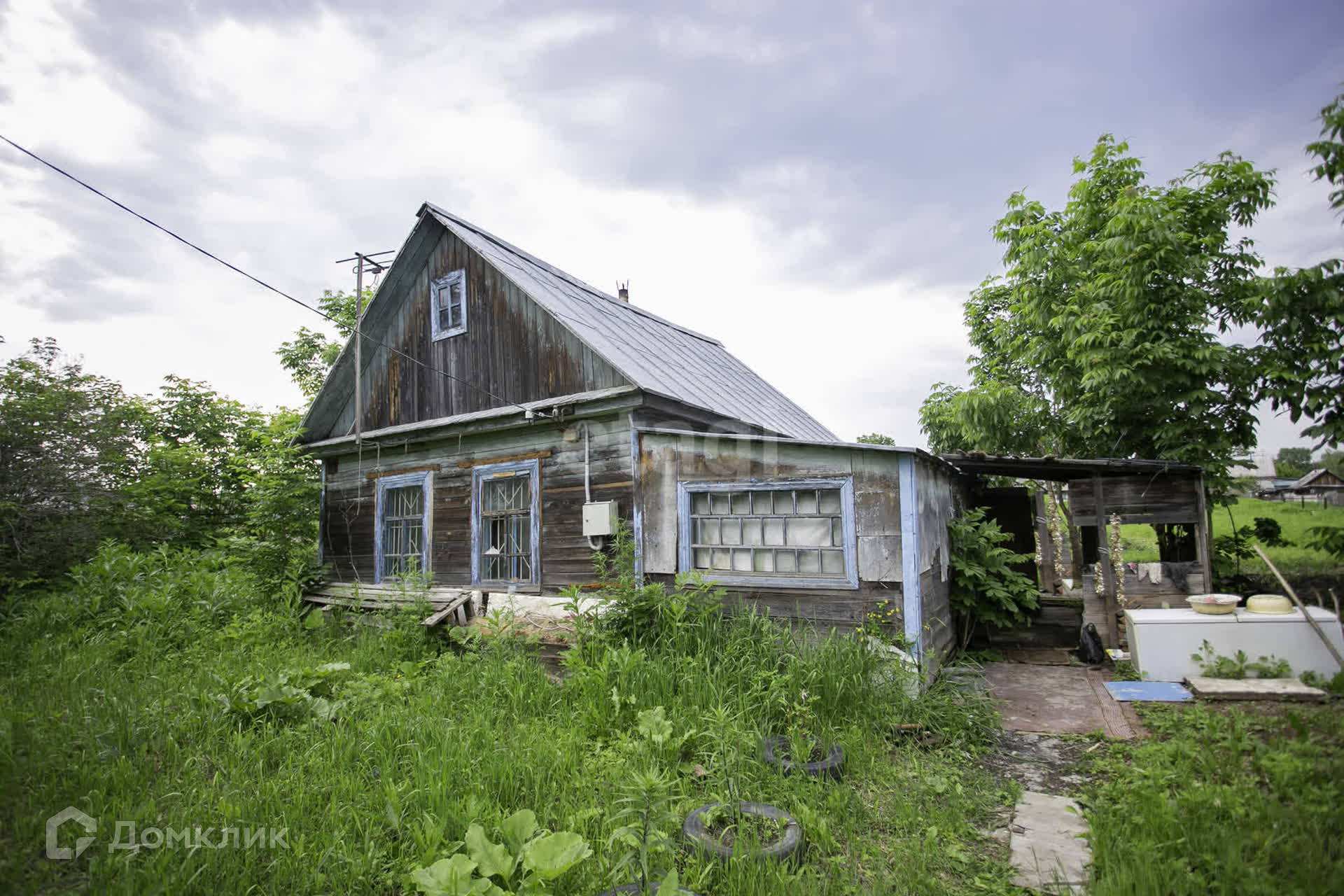 Купить дом, 30.1 м² по адресу Хабаровский край, район им. Лазо, рабочий  посёлок Хор, Шоссейная улица, 57 за 650 000 руб. в Домклик — поиск,  проверка, безопасная сделка с жильем в офисе Сбербанка.