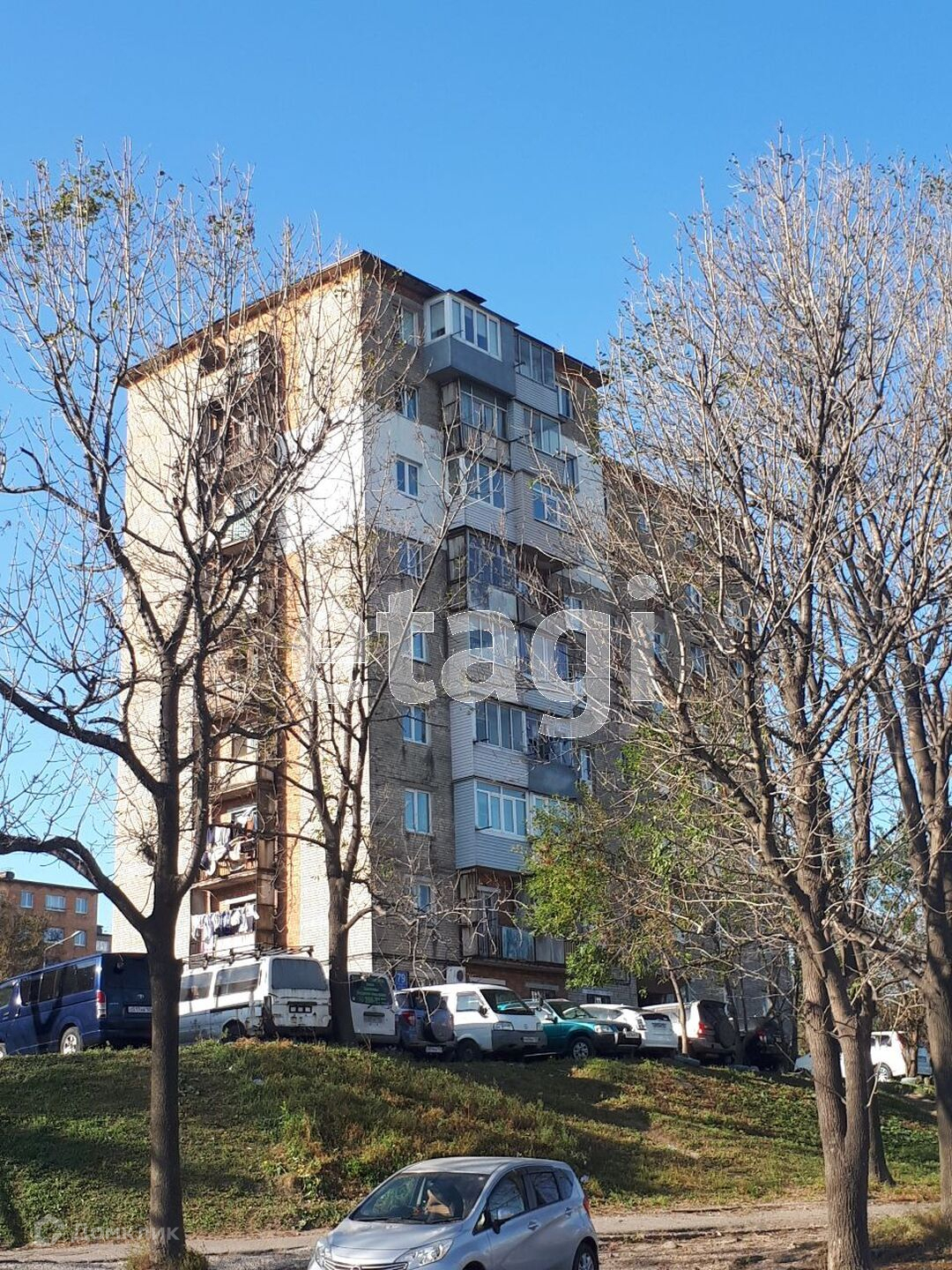 Снять 1-комнатную квартиру, 14 м² по адресу Приморский край, Владивосток,  Луговая улица, 79, 2 этаж по цене 24 000 руб. в месяц - Домклик — поиск,  проверка, безопасная сделка с жильем в офисе Сбербанка.