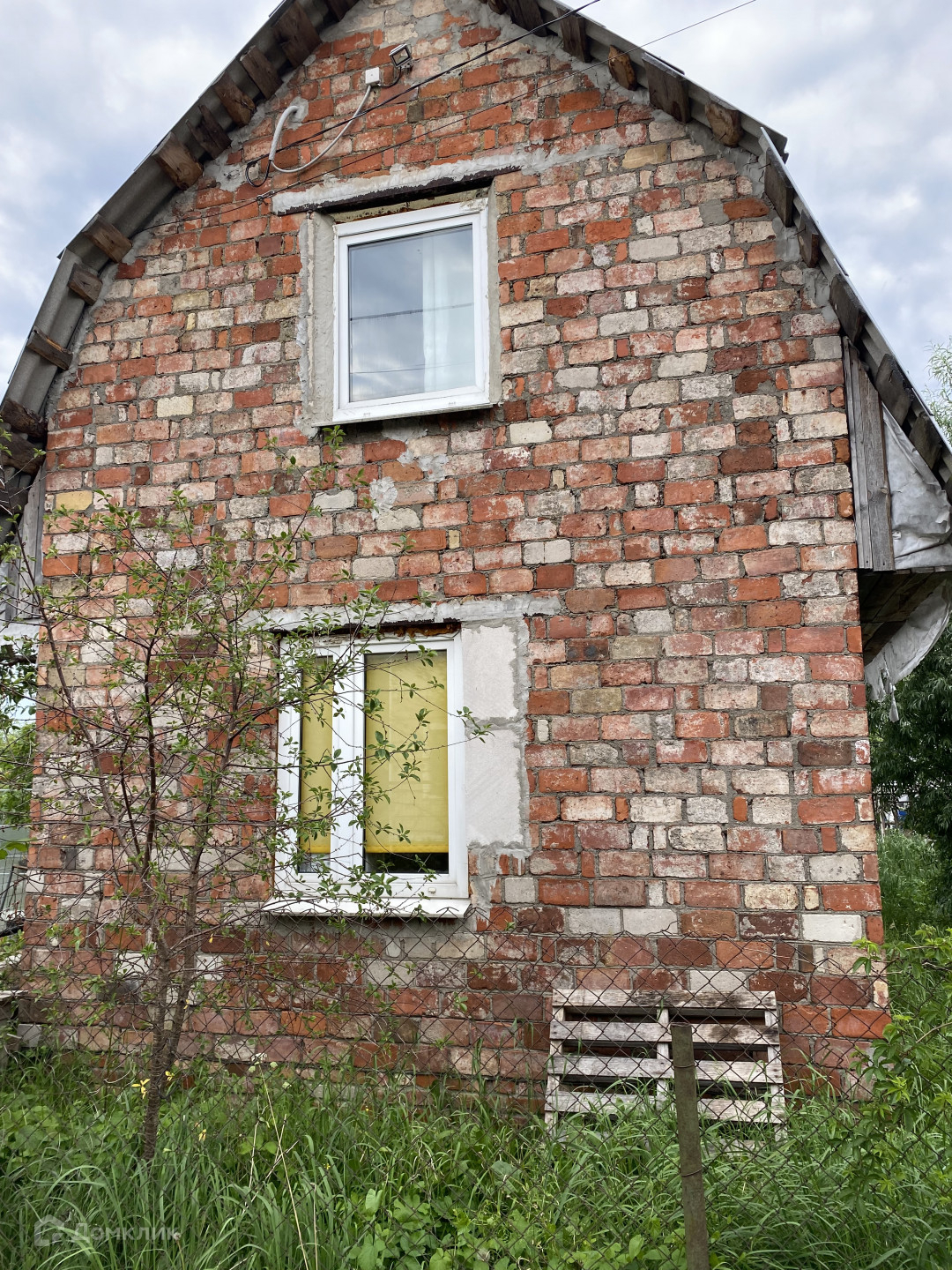 Купить дом, 36 м² по адресу Калининград, СНТ Колосок, Цветочная улица, 46  за 3 300 000 руб. в Домклик — поиск, проверка, безопасная сделка с жильем в  офисе Сбербанка.