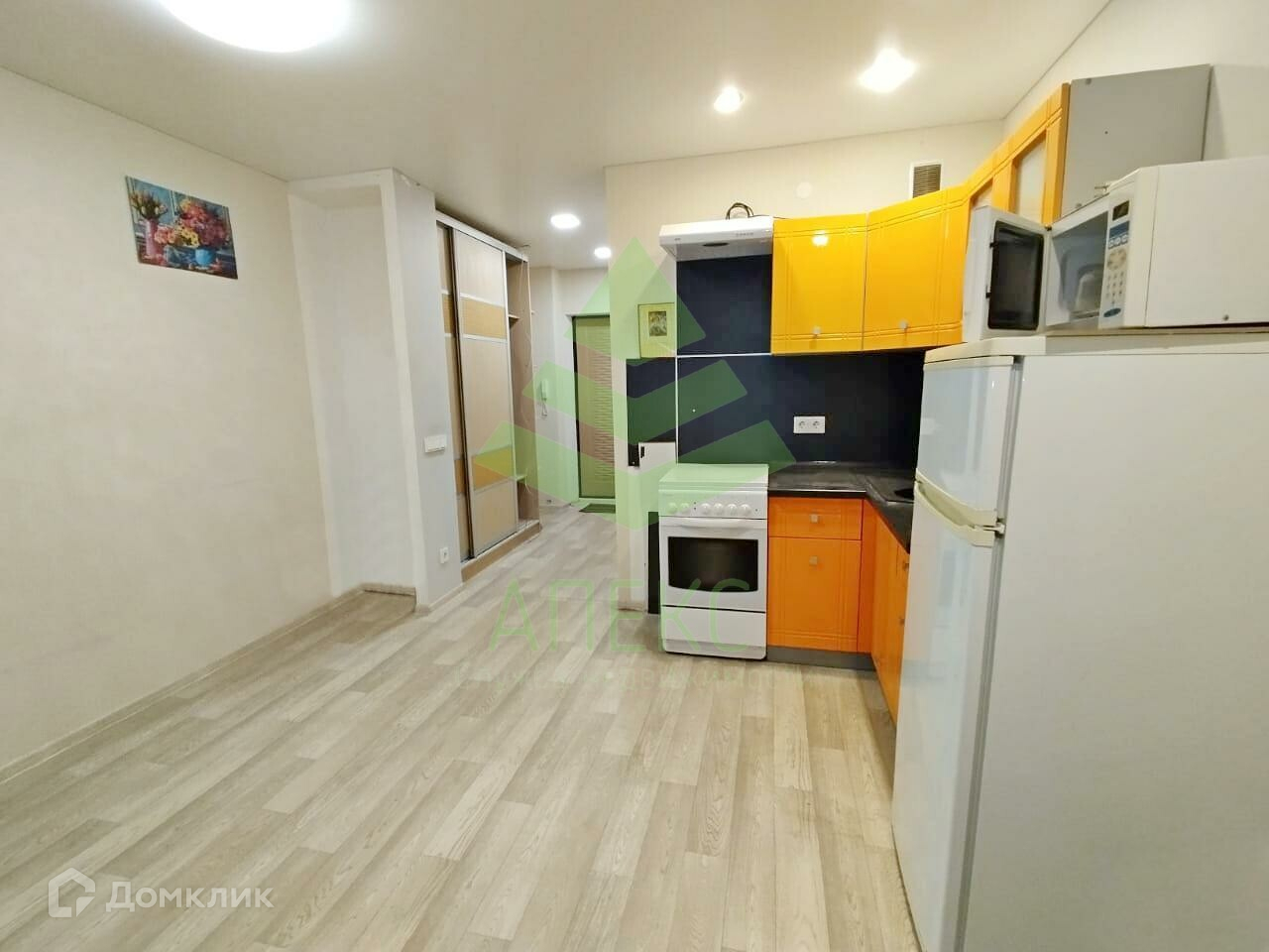 Купить студию, 21.4 м² по адресу Воронеж, улица 9 Января, 133, 3 этаж за 3  200 000 руб. в Домклик — поиск, проверка, безопасная сделка с жильем в  офисе Сбербанка.