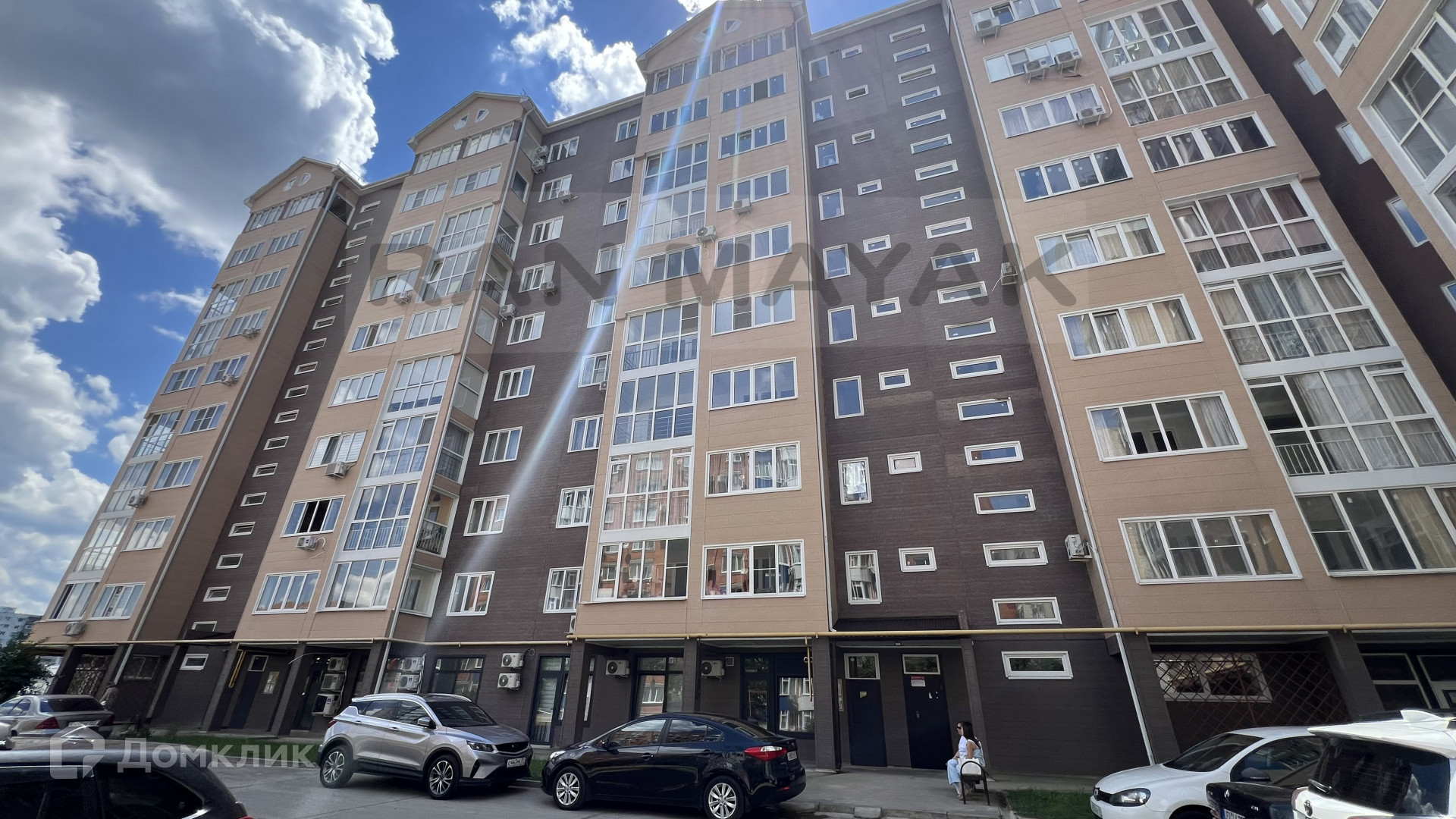 Купить 1-комнатную квартиру, 57 м² по адресу Республика Адыгея, Майкоп,  Пионерская улица, 530, 9 этаж за 5 950 000 руб. в Домклик — поиск,  проверка, безопасная сделка с жильем в офисе Сбербанка.