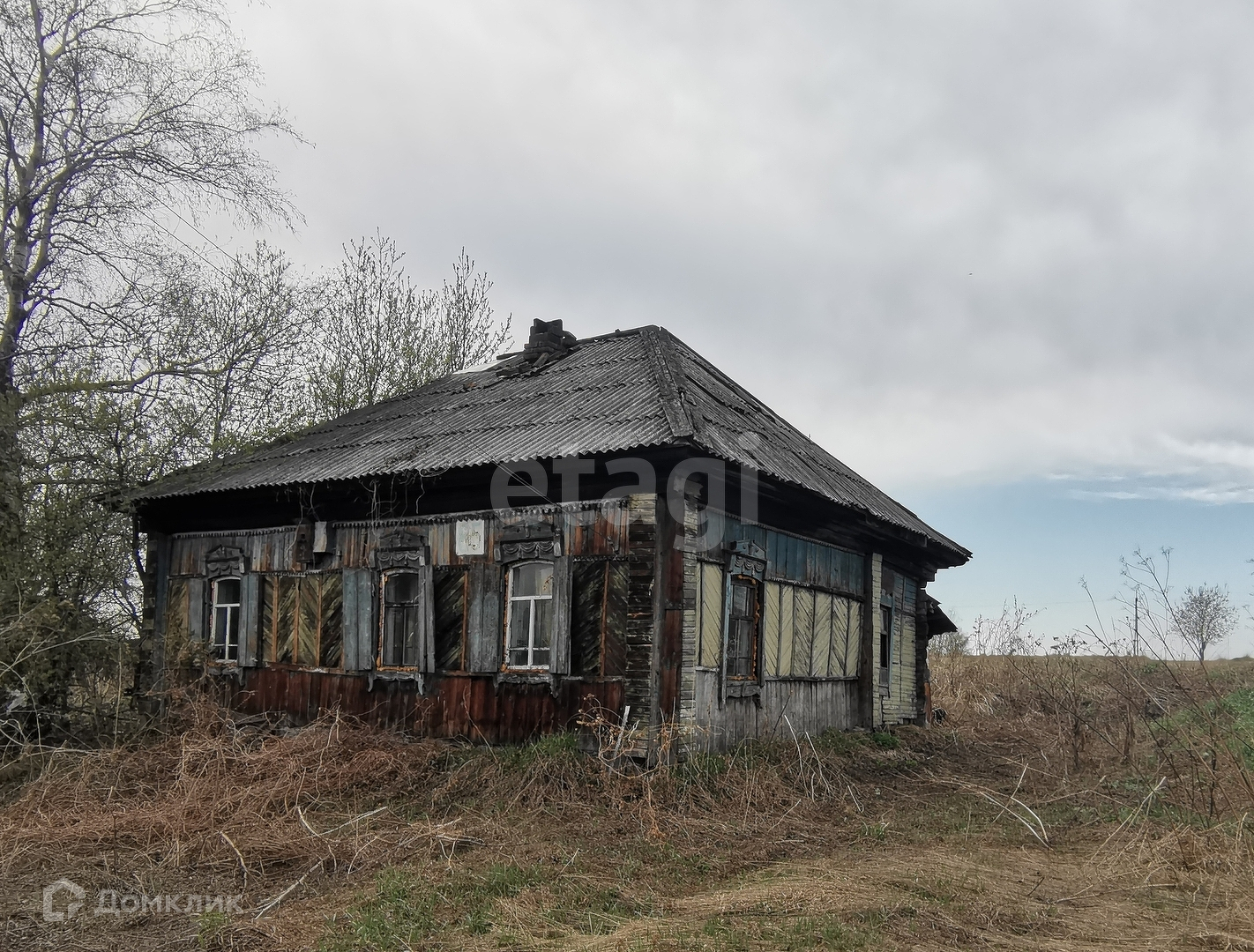 Купить дом, 29 м² по адресу Кемеровская область, Ленинск-Кузнецкий  муниципальный округ, деревня Новогеоргиевка, Школьная улица, 85 за 380 000  руб. в Домклик — поиск, проверка, безопасная сделка с жильем в офисе  Сбербанка.