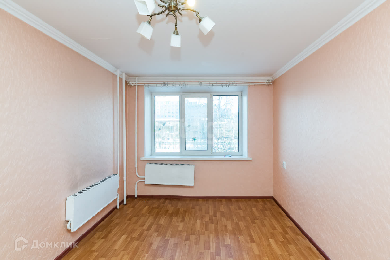 Снять 2-комнатную квартиру, 45.7 м² по адресу Ханты-Мансийский автономный  округ, Сургут, улица Маяковского, 32, 3 этаж по цене 20 000 руб. в месяц -  Домклик — поиск, проверка, безопасная сделка с жильем в офисе Сбербанка.