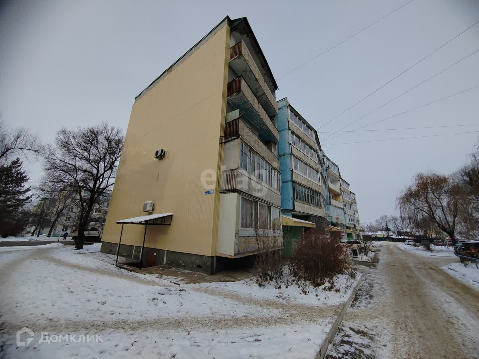 Купить 2-комнатную квартиру, 52.4 м² по адресу Приморский край, Арсеньев,  Октябрьская улица, 44, 2 этаж за 5 100 000 руб. в Домклик — поиск,  проверка, безопасная сделка с жильем в офисе Сбербанка.