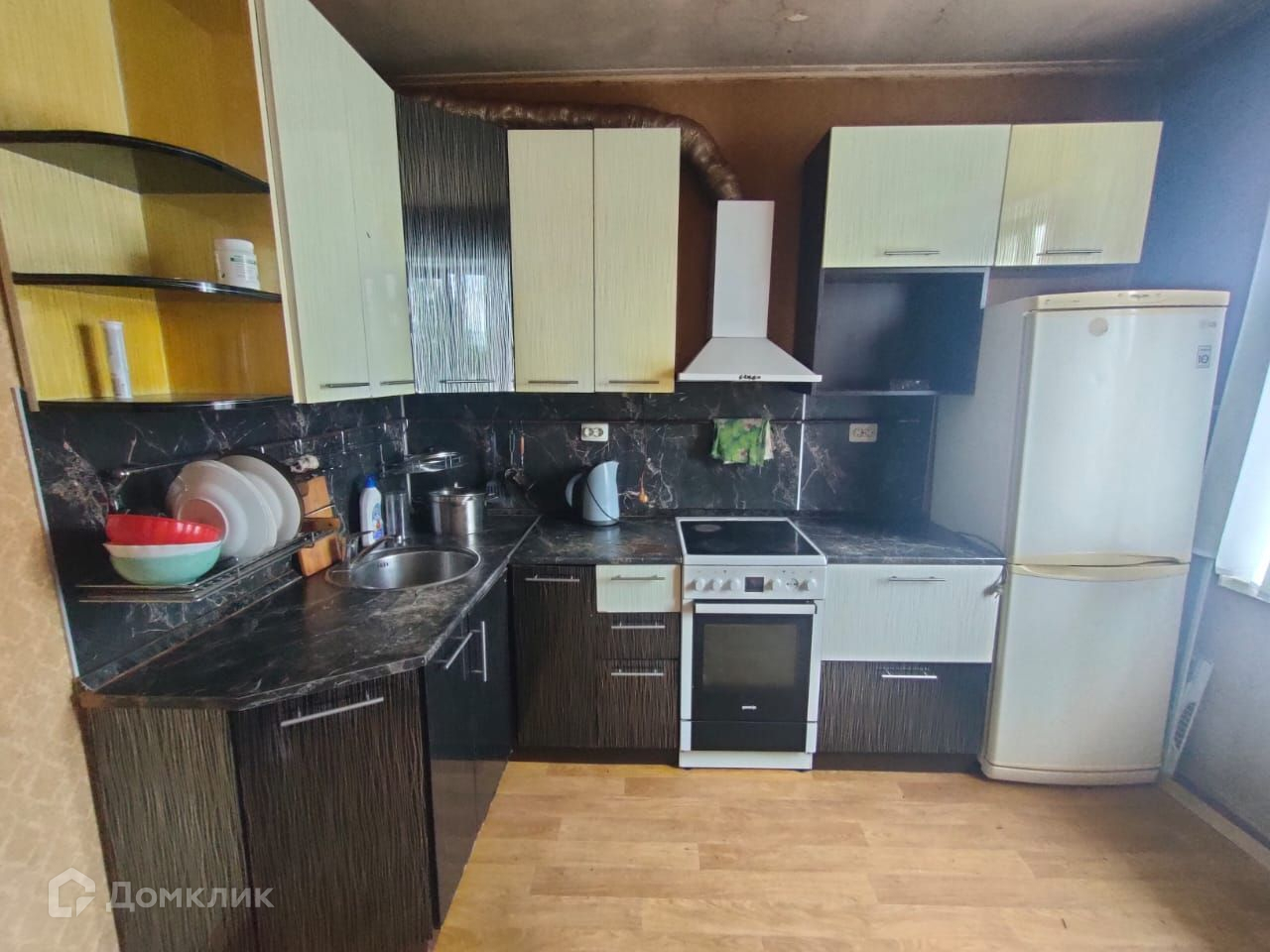 Снять 1-комнатную квартиру, 40 м² по адресу Сахалинская область, Южно ...