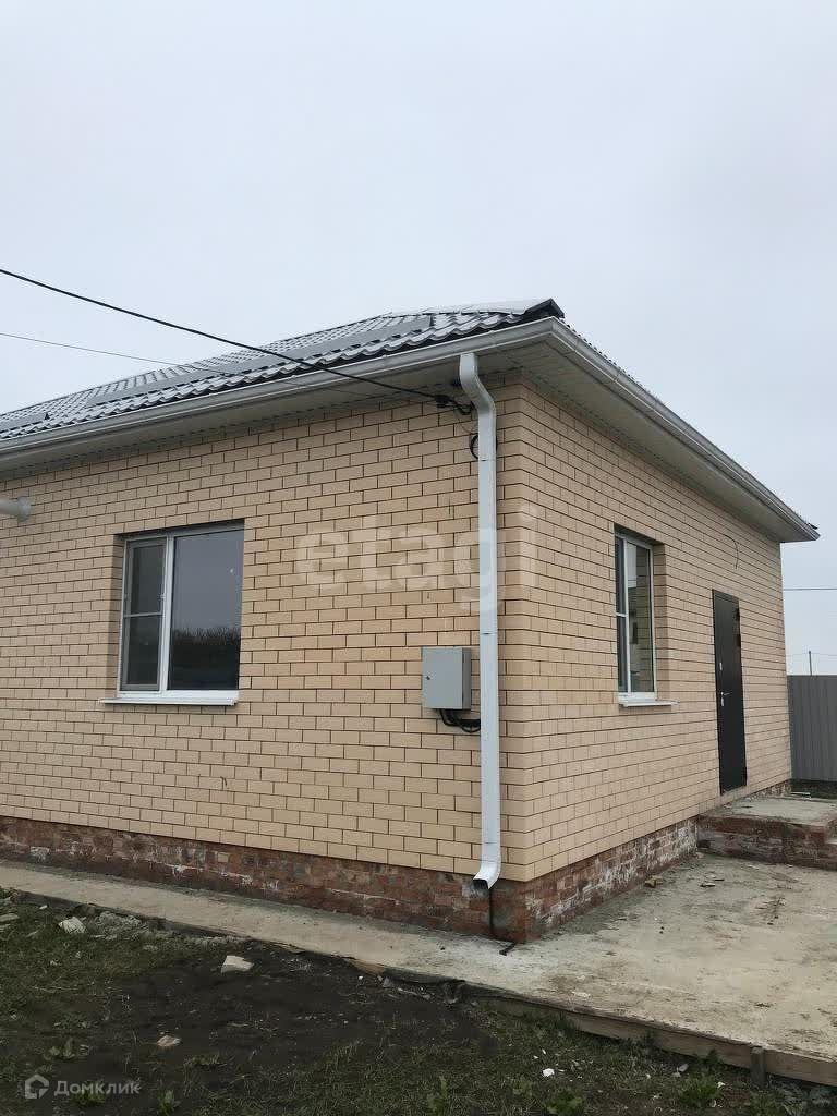 Купить дом, 41.7 м² по адресу Краснодарский край, Ейск, Ленинградская улица  за 3 800 000 руб. в Домклик — поиск, проверка, безопасная сделка с жильем в  офисе Сбербанка.