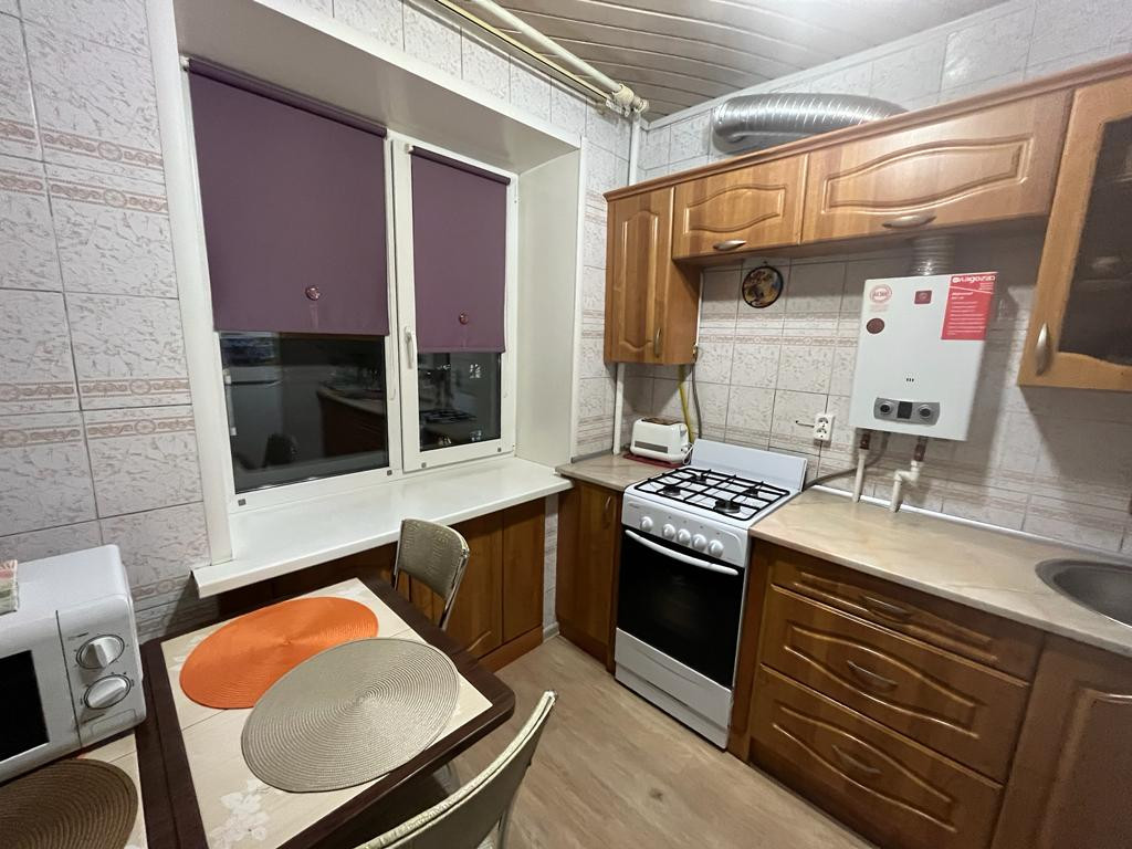 Купить 1-комнатную квартиру, 32 м² по адресу Псковская область, Великие ...