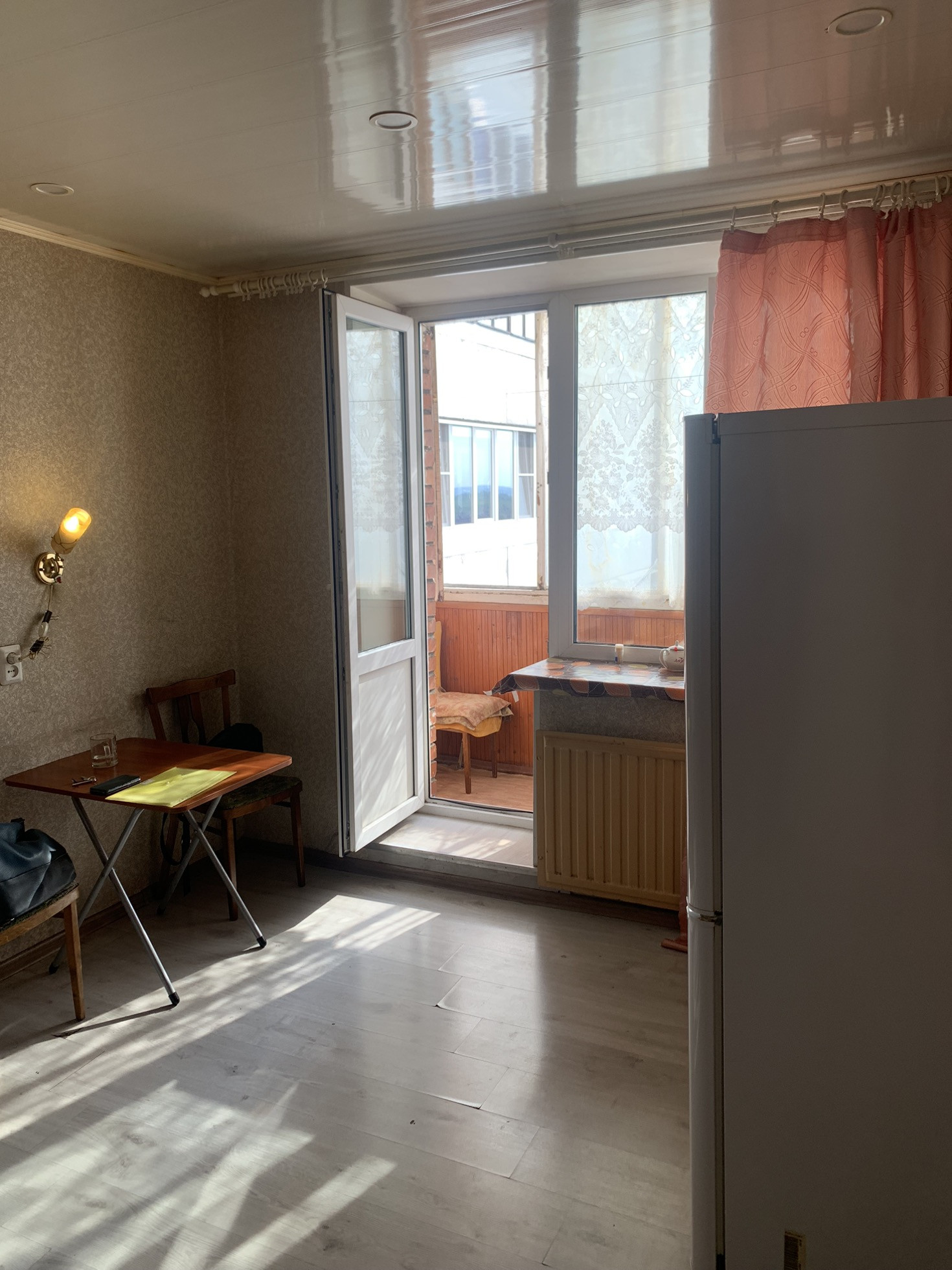 Купить 2 комнаты в 5-комн. квартире, 25 м² по адресу Санкт-Петербург ...