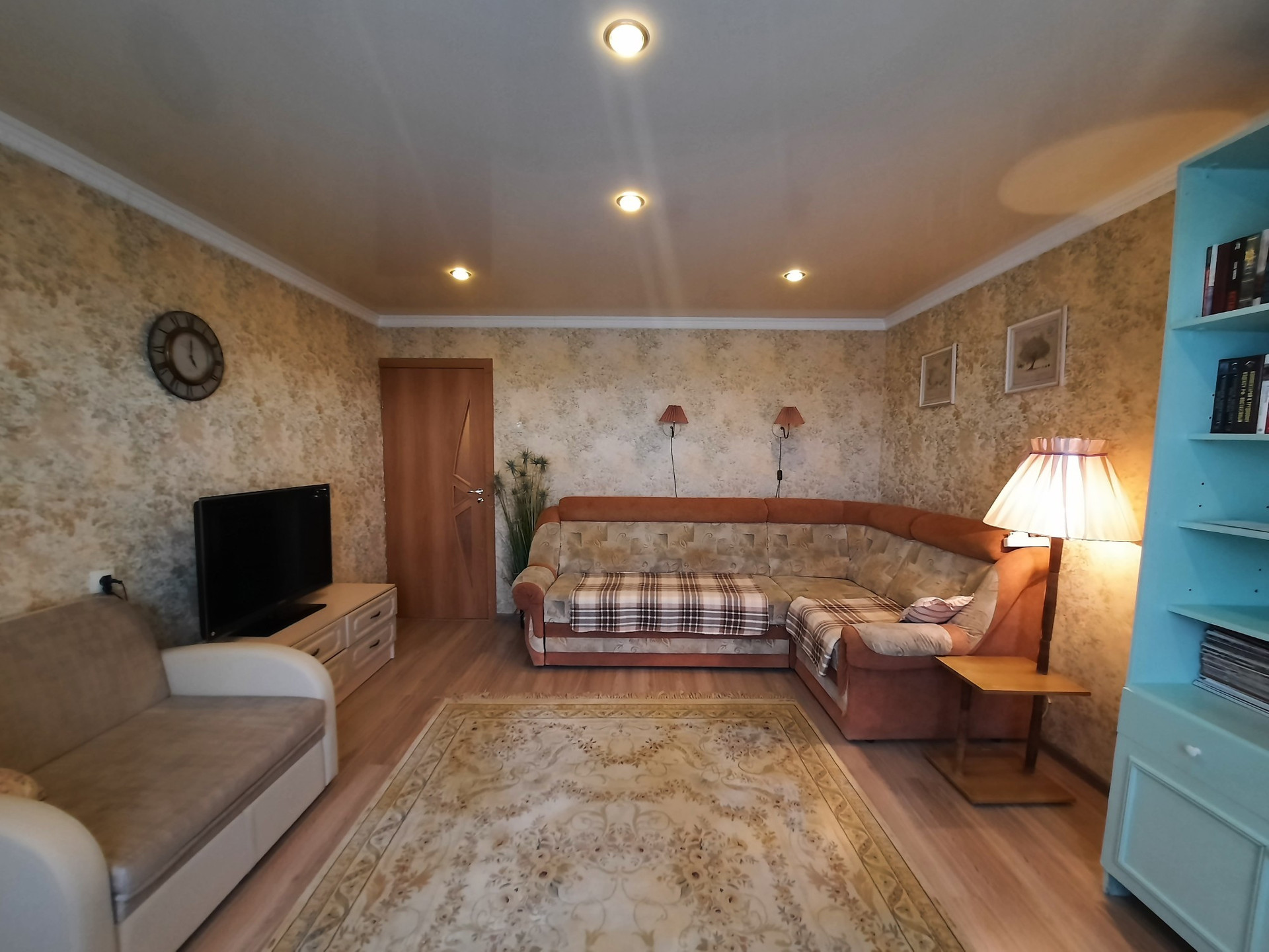 улица Саши Устинова, 3 (улица Саши Устинова, 3) - информация и адрес дома (район