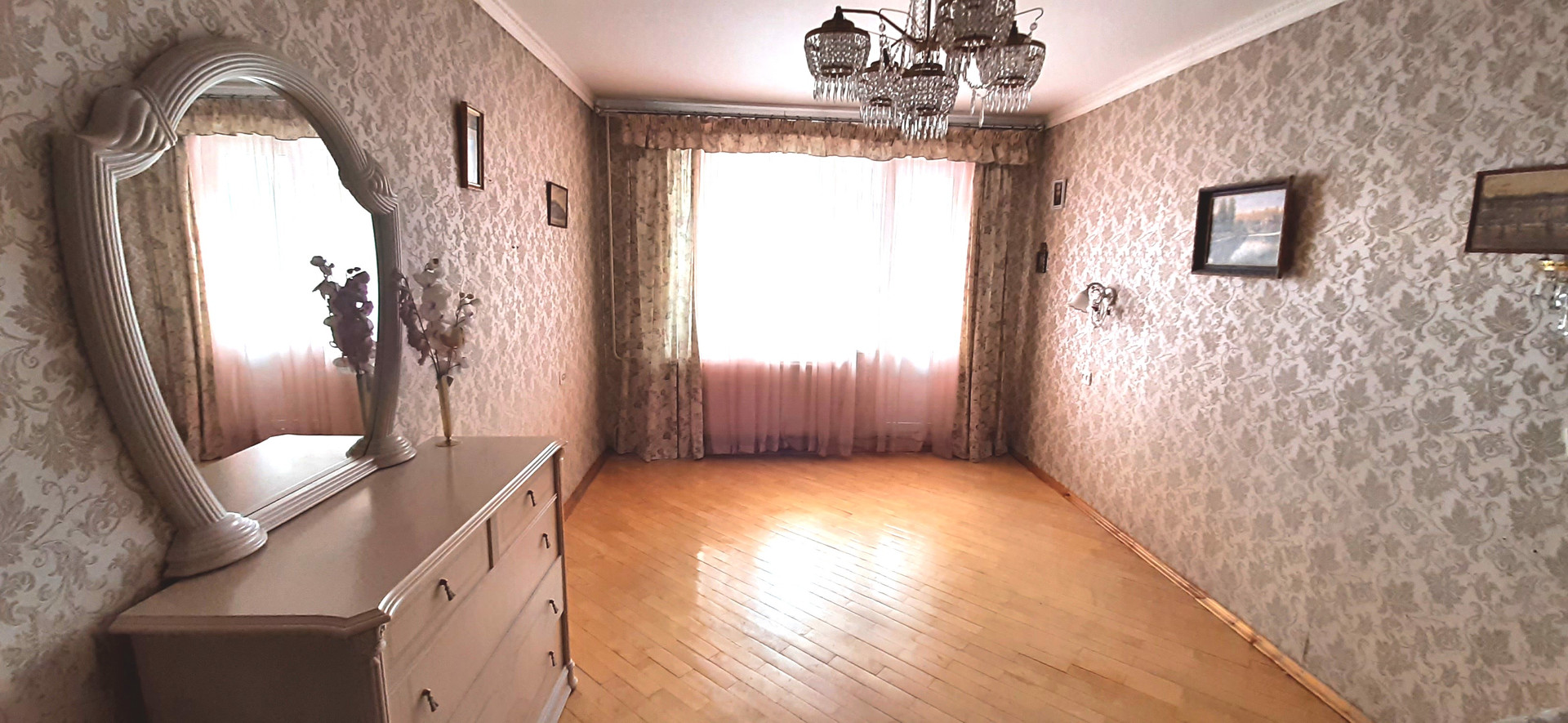 Купить 1-комнатную квартиру, 36.6 м² по адресу Санкт-Петербург, Юго ...