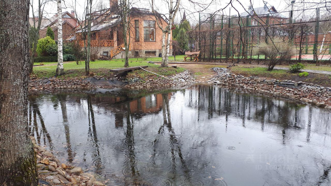 Купить дом, 250 м² по адресу Московская область, Одинцовский городской  округ, деревня Кезьмино, территория ГП-2, 62 за 18 999 999 руб. в Домклик —  поиск, проверка, безопасная сделка с жильем в офисе Сбербанка.