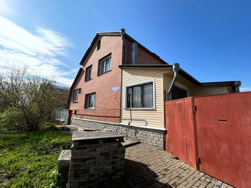 Дома в железнодорожном округе курска. Дома в железнодорожном округе курска. Дома в железнодорожном округе курска. Цыганский бугор курск. Жд курск.