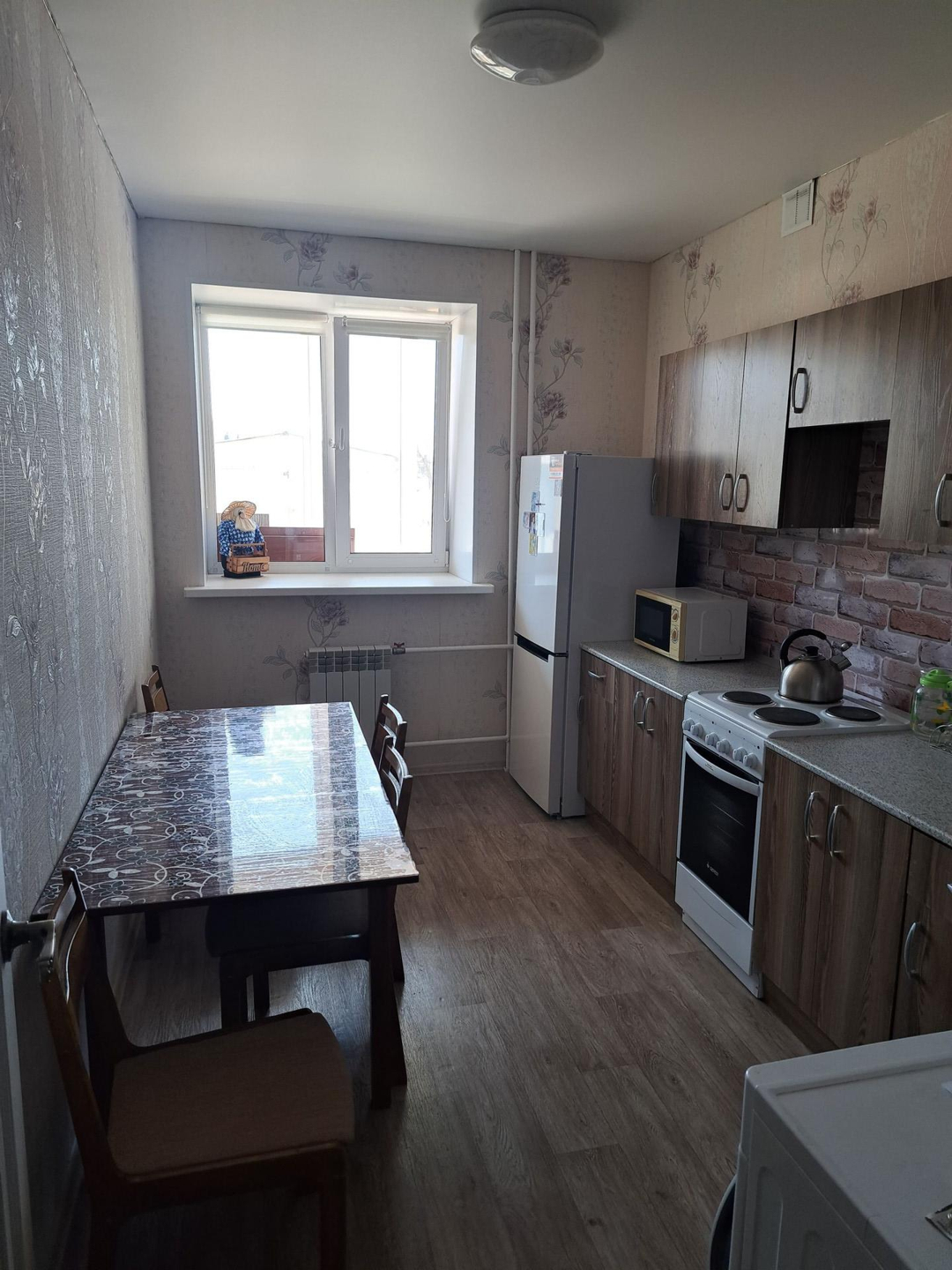 валдай школа 1 директор школы. 6а класс 131 шк челябинск. школа 7 3б класс. 1б ялуторовск. 3 б 9 школа.