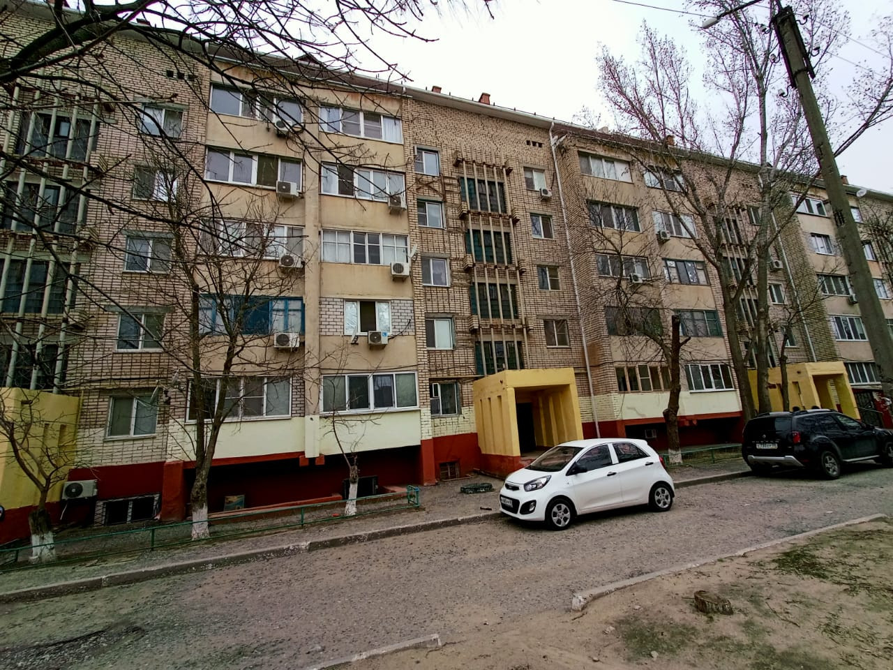 1 мкр элиста дом 1. 1 Мкр 41а Элиста. Общежитие Элиста 5 микрорайон. ДОМКЛИК Элиста. Республика Калмыкия Элиста 5 микрорайон общежитие 3.