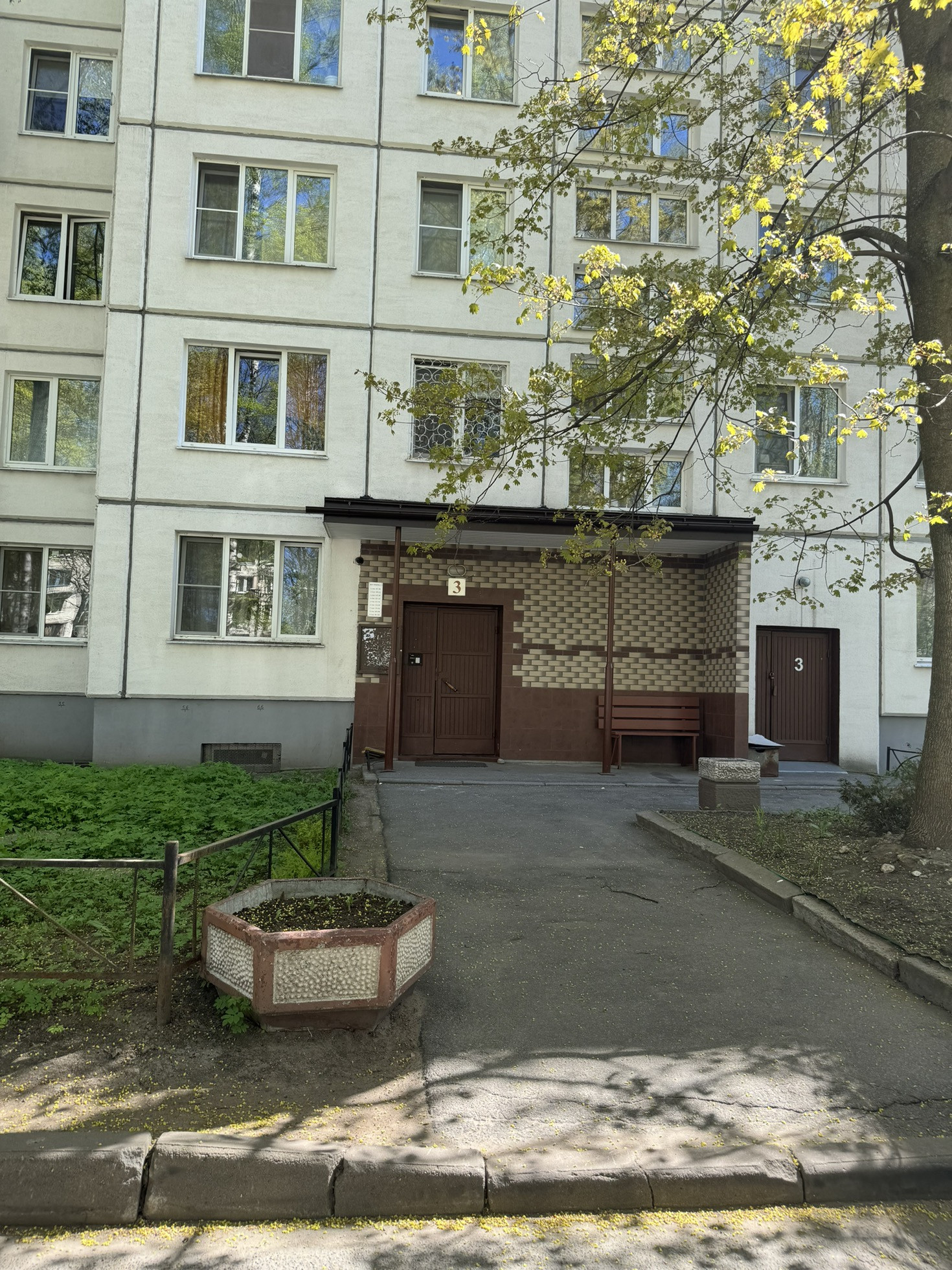 Купить 1-комнатную квартиру, 31.3 м² по адресу Санкт-Петербург, улица  Брянцева, 2к1, 8 этаж, метро Гражданский проспект за 6 100 000 руб. в  Домклик — поиск, проверка, безопасная сделка с жильем в офисе Сбербанка.