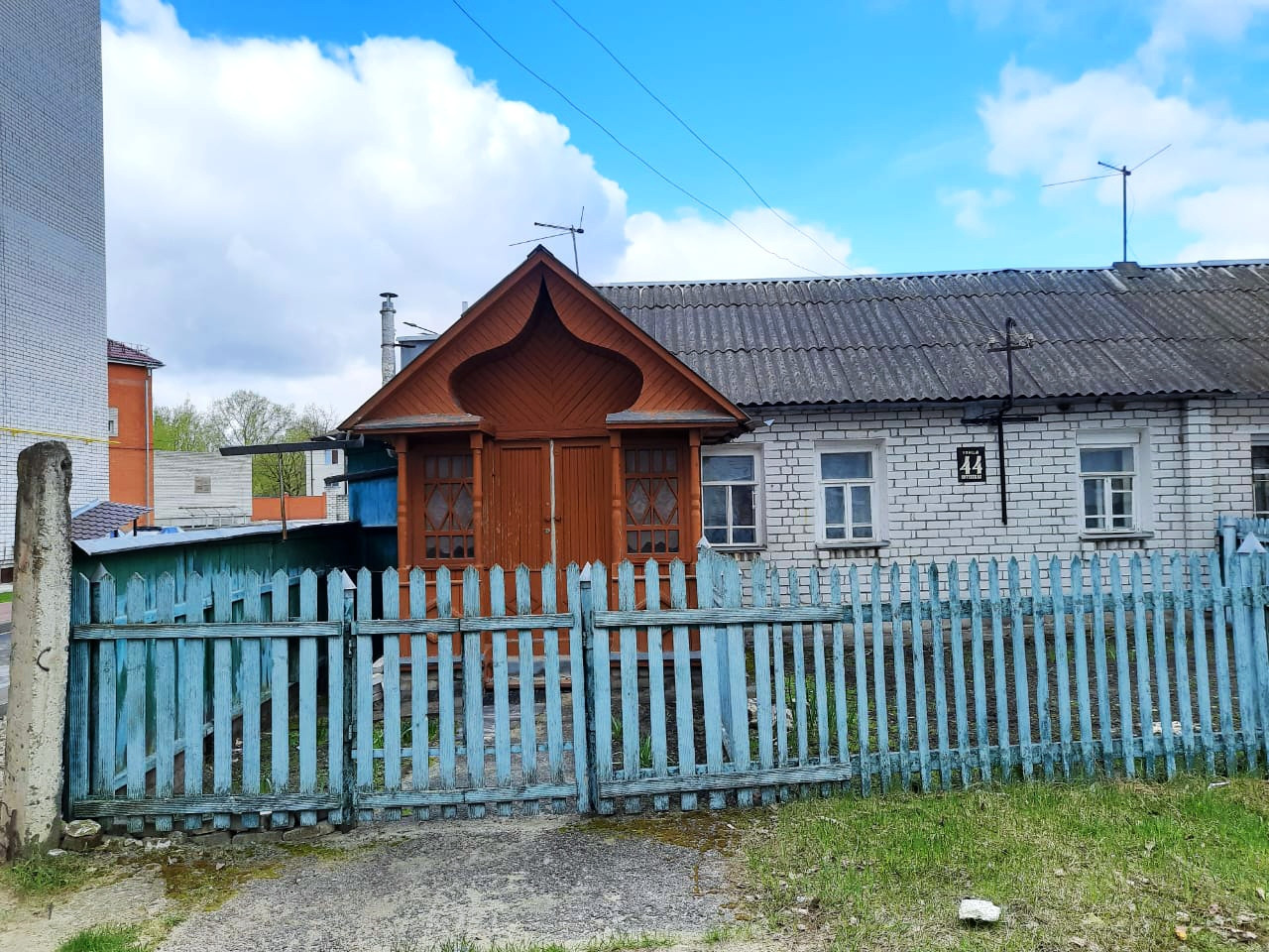 Купить часть дома по адресу городской округ Брянск, Бежицкий район,  Витебская улица, 44 за 1 800 000 руб. в Домклик — поиск, проверка,  безопасная сделка с жильем в офисе Сбербанка.