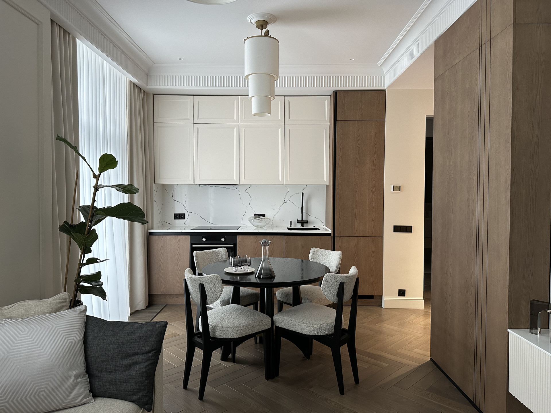 Квартира в москве трешка вторичка. Трешка на таганке. 120 м2 квартира. Лазо 8к3. 10 жилой планировка 3-х комнатной квартиры.