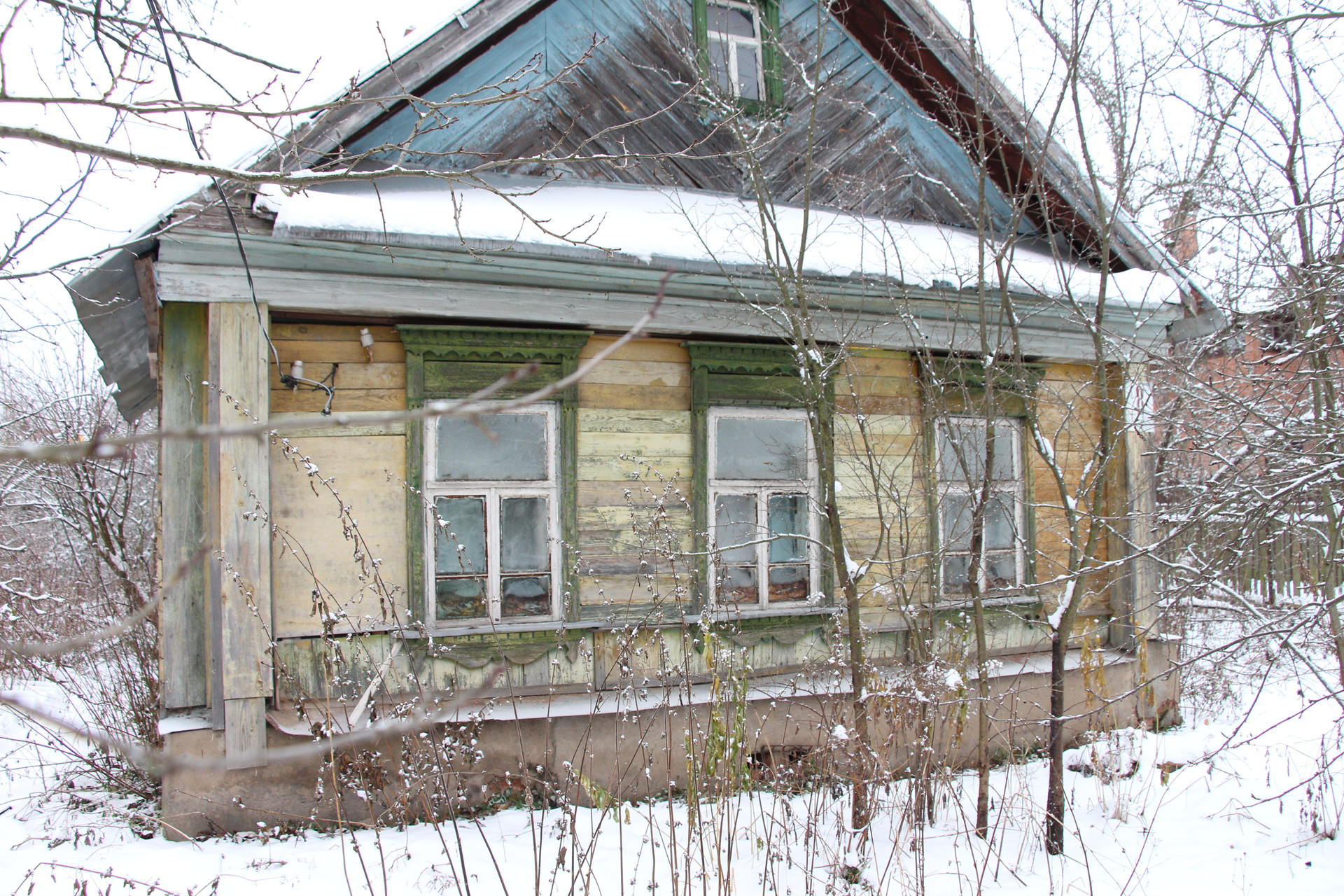 Купить часть дома по адресу Московская область, Одинцовский городской  округ, село Успенское, Москворецкая улица, 8 за 5 700 000 руб. в Домклик —  поиск, проверка, безопасная сделка с жильем в офисе Сбербанка.