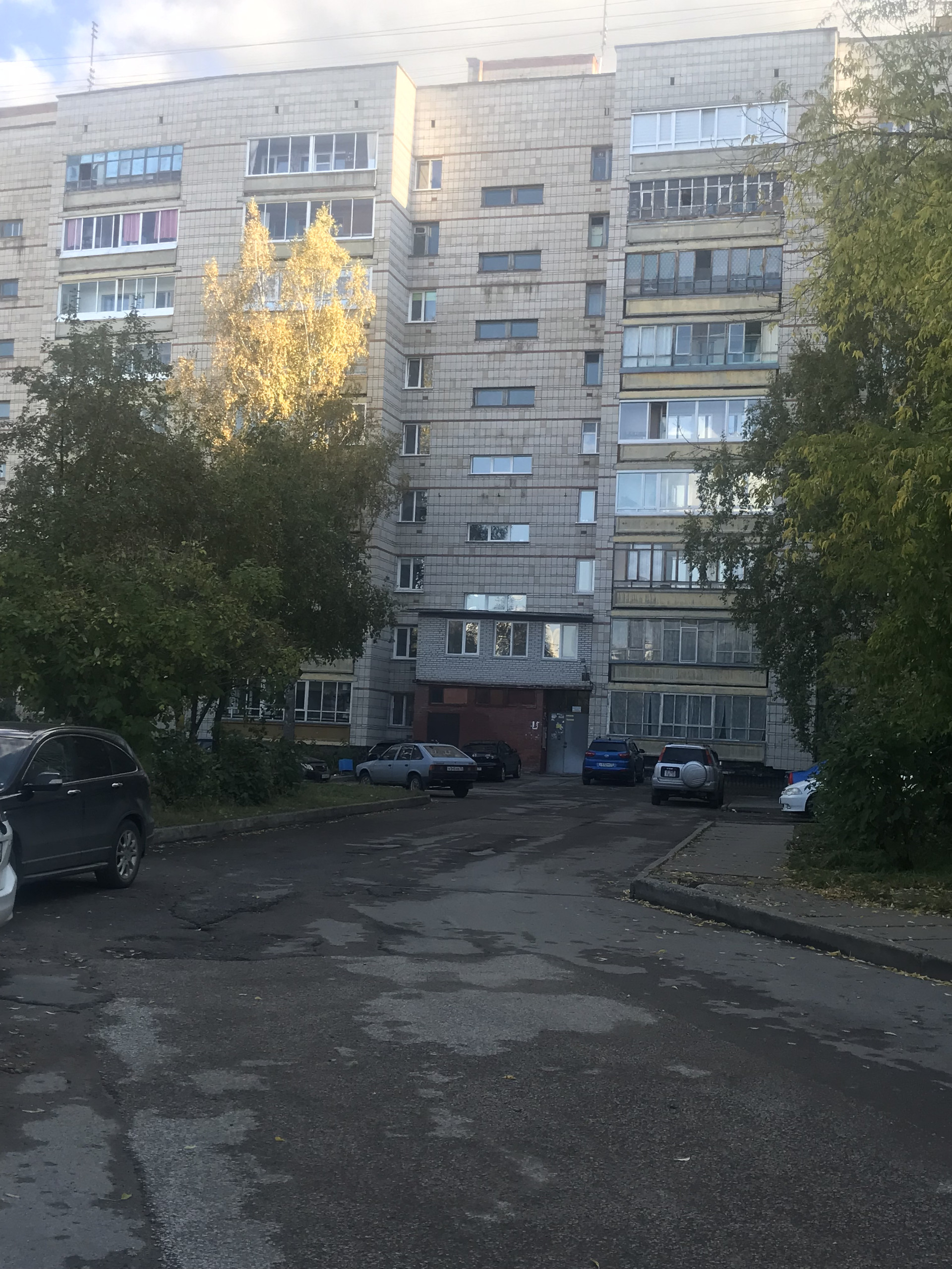 Авито северск 2 комнатная квартира. Коммунистический 120 Северск. Коммунистическая 120. Коммунистический 20 Северск.