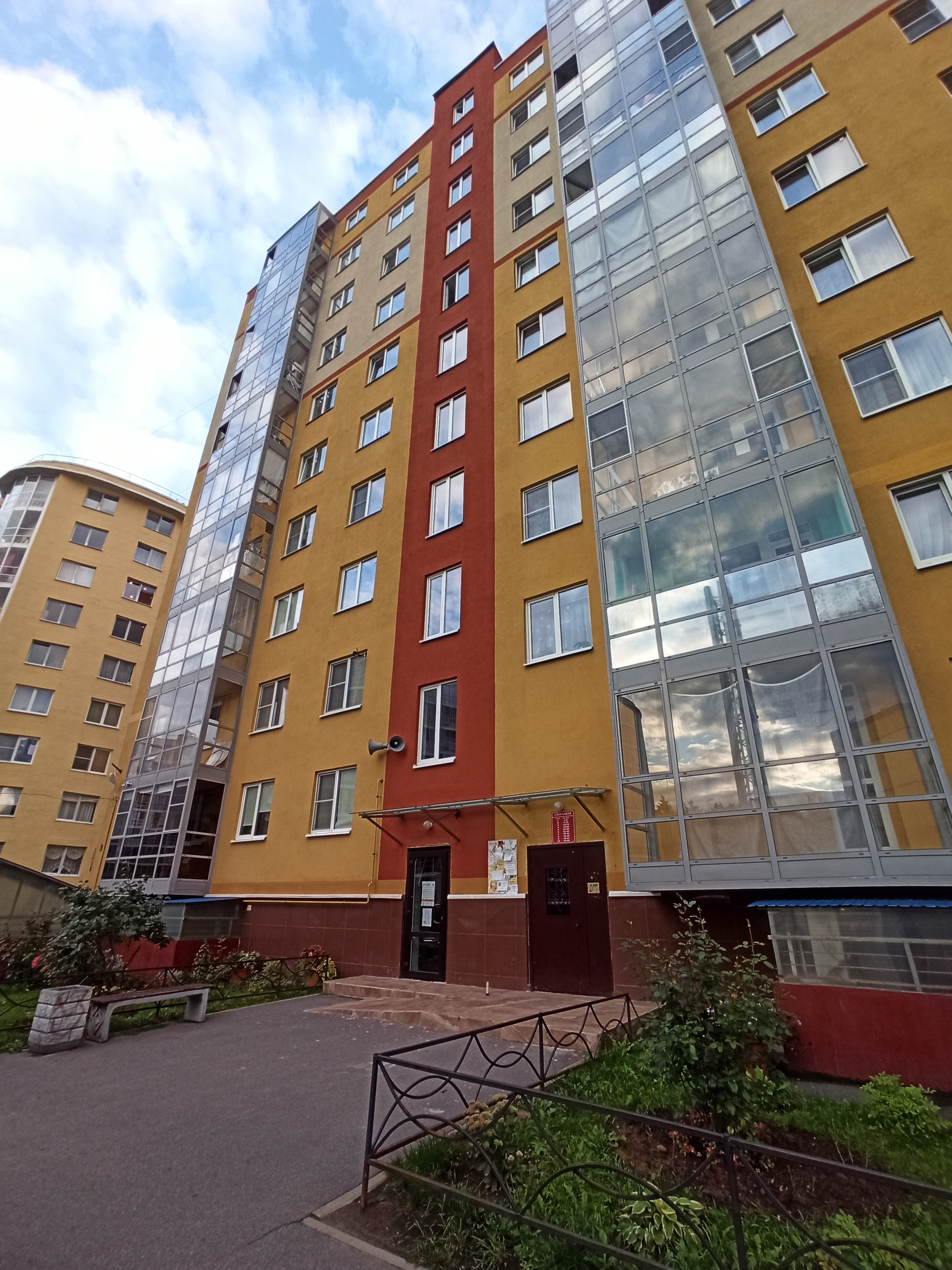 Купить 2-комнатную квартиру, 57.2 м² по адресу Ленинградская область ...