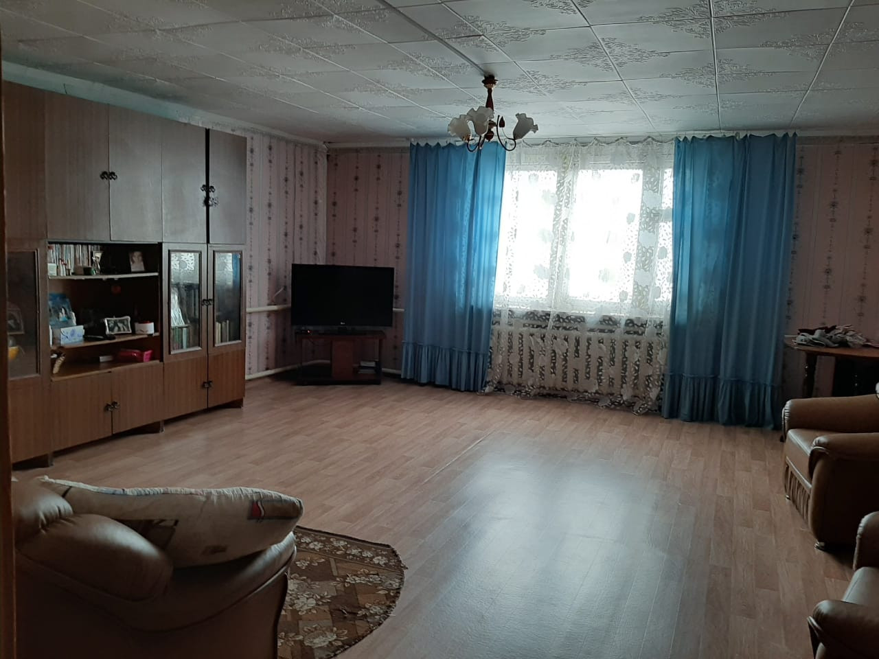 Купить дом, 125.5 м² по адресу Красноярский край, село Ирбейское, Восточная  улица, 12 за 1 430 000 руб. в Домклик — поиск, проверка, безопасная сделка  с жильем в офисе Сбербанка.