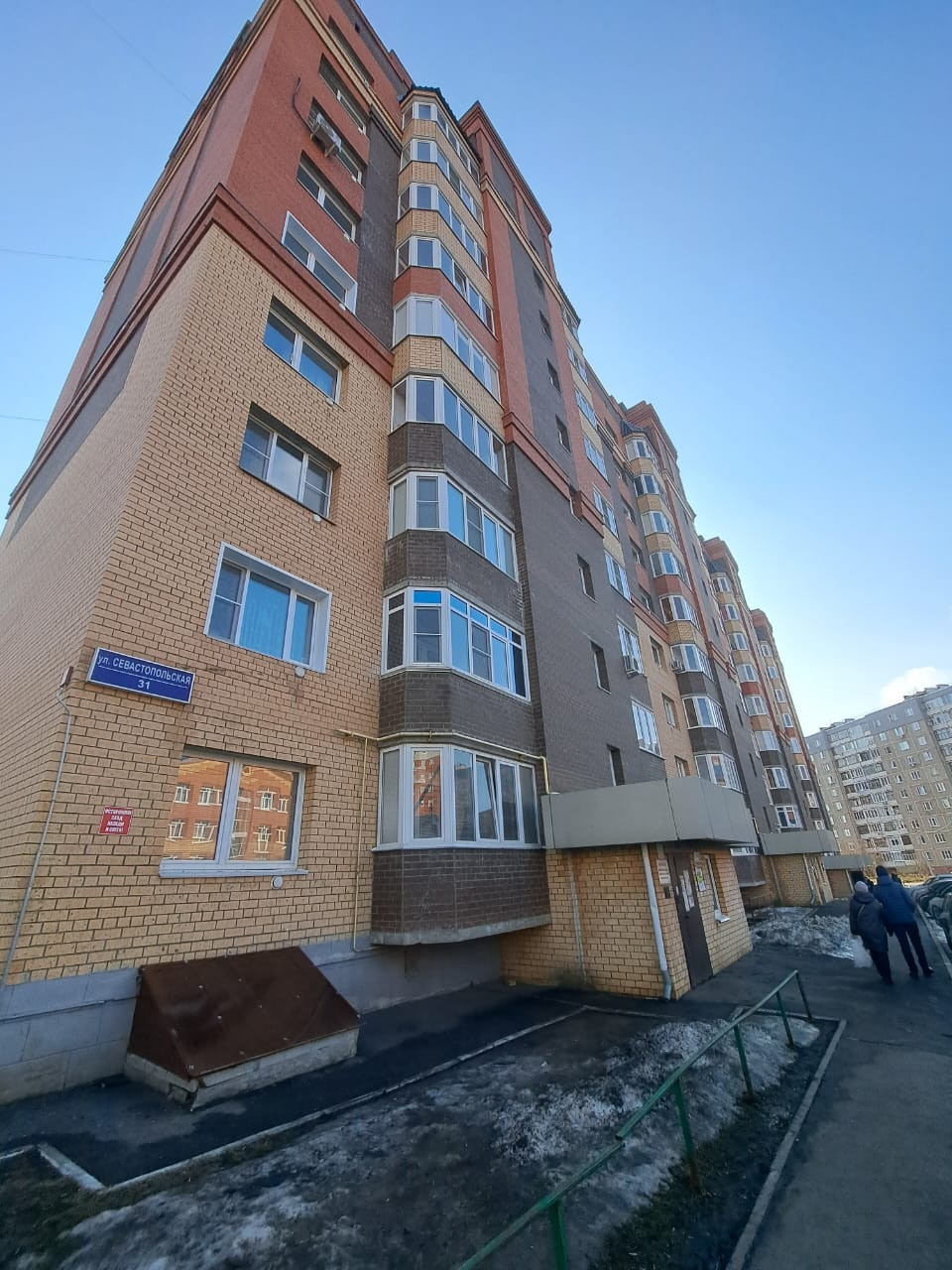 Купить 1-комнатную квартиру, 36 м² по адресу Республика Мордовия, Саранск,  Севастопольская улица, 31, 8 этаж за 3 200 000 руб. в Домклик — поиск,  проверка, безопасная сделка с жильем в офисе Сбербанка.