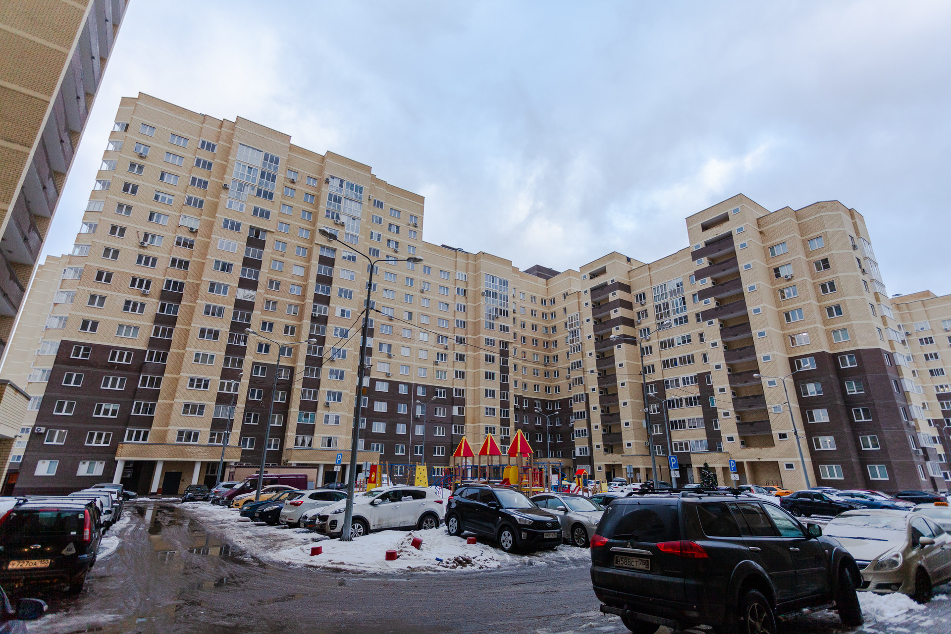 Купить 2-комнатную квартиру, 60.7 м² по адресу Московская область,  Богородский городской округ, Ногинск, улица Дмитрия Михайлова, 10, 7 этаж  за 8 500 000 руб. в Домклик — поиск, проверка, безопасная сделка с жильем в  офисе Сбербанка.