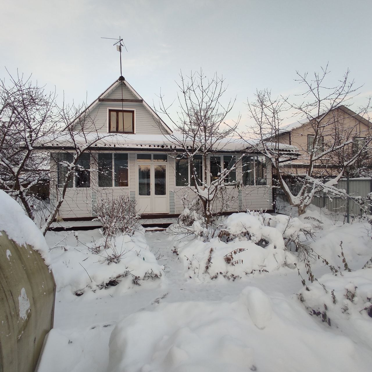 Купить дом, 200 м² по адресу Ленинградская область, Гатчина, Амурский  переулок, 12 за 14 950 000 руб. в Домклик — поиск, проверка, безопасная  сделка с жильем в офисе Сбербанка.