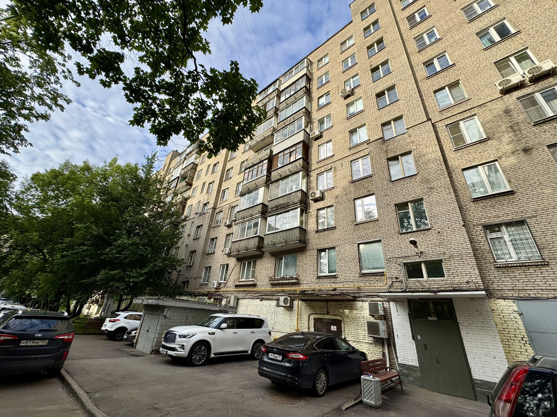 Москва, Вятская улица, 1 - Bild 2