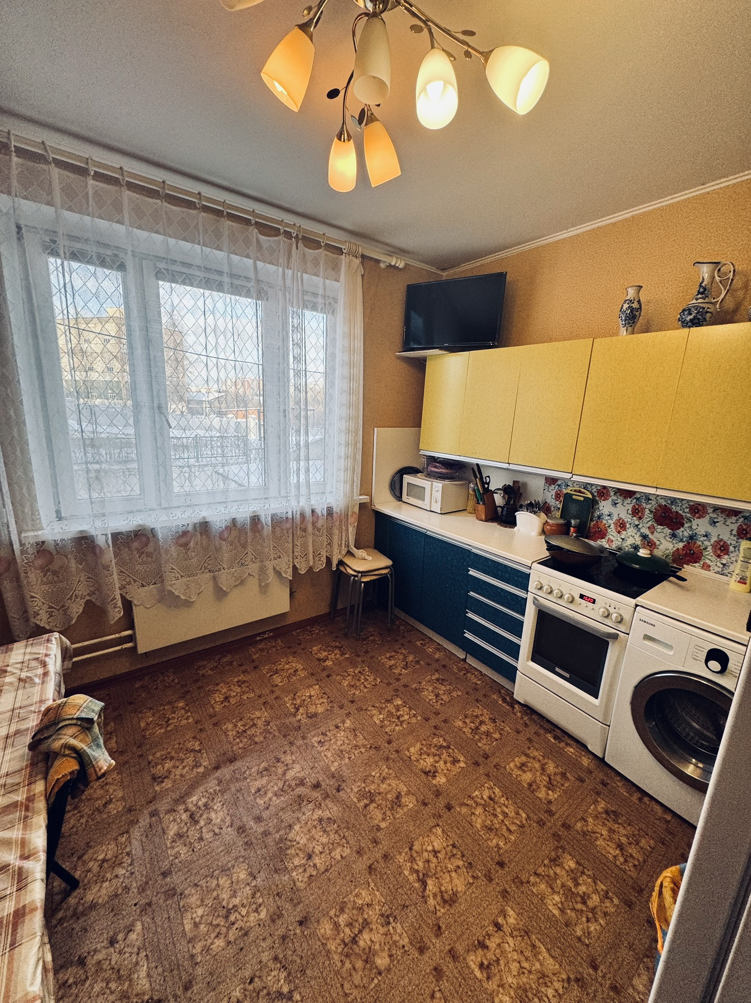 Купить 4-комнатную квартиру, 91.2 м² по адресу Московская область,  Красногорск, микрорайон Тёплый Бетон, Оптический переулок, 7к1, 2 этаж,  метро станция Павшино за 13 999 999 руб. в Домклик — поиск, проверка,  безопасная