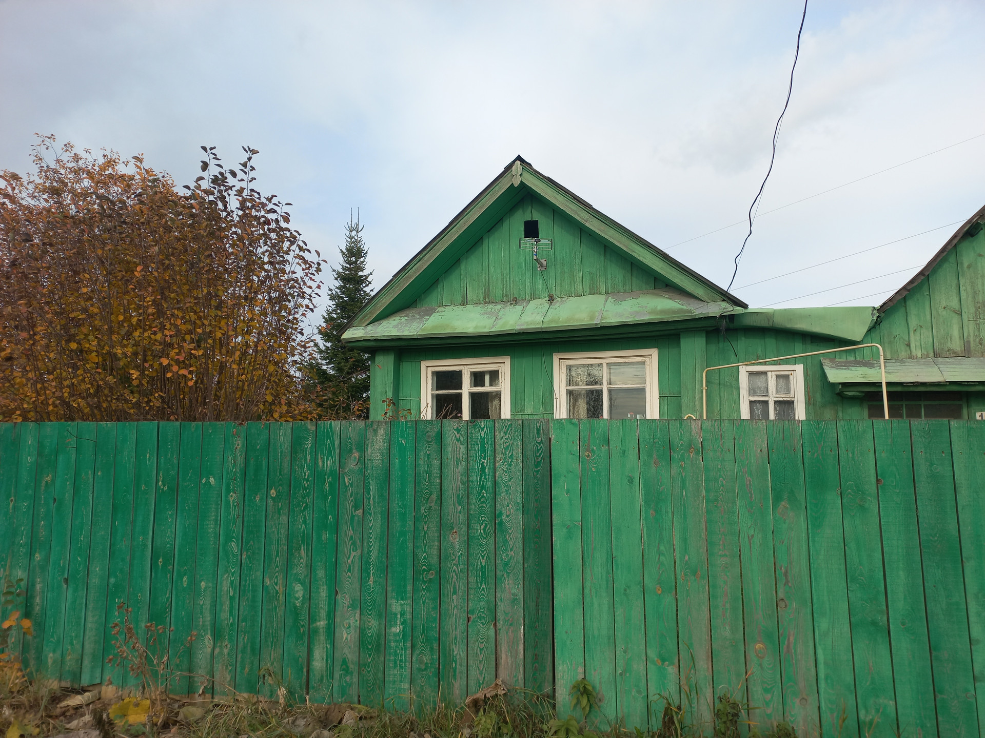 Купить дом, 34.4 м² по адресу Свердловская область, городской округ  Первоуральск, посёлок Билимбай, улица Карла Маркса, 100 за 2 000 000 руб. в  Домклик — поиск, проверка, безопасная сделка с жильем в офисе Сбербанка.