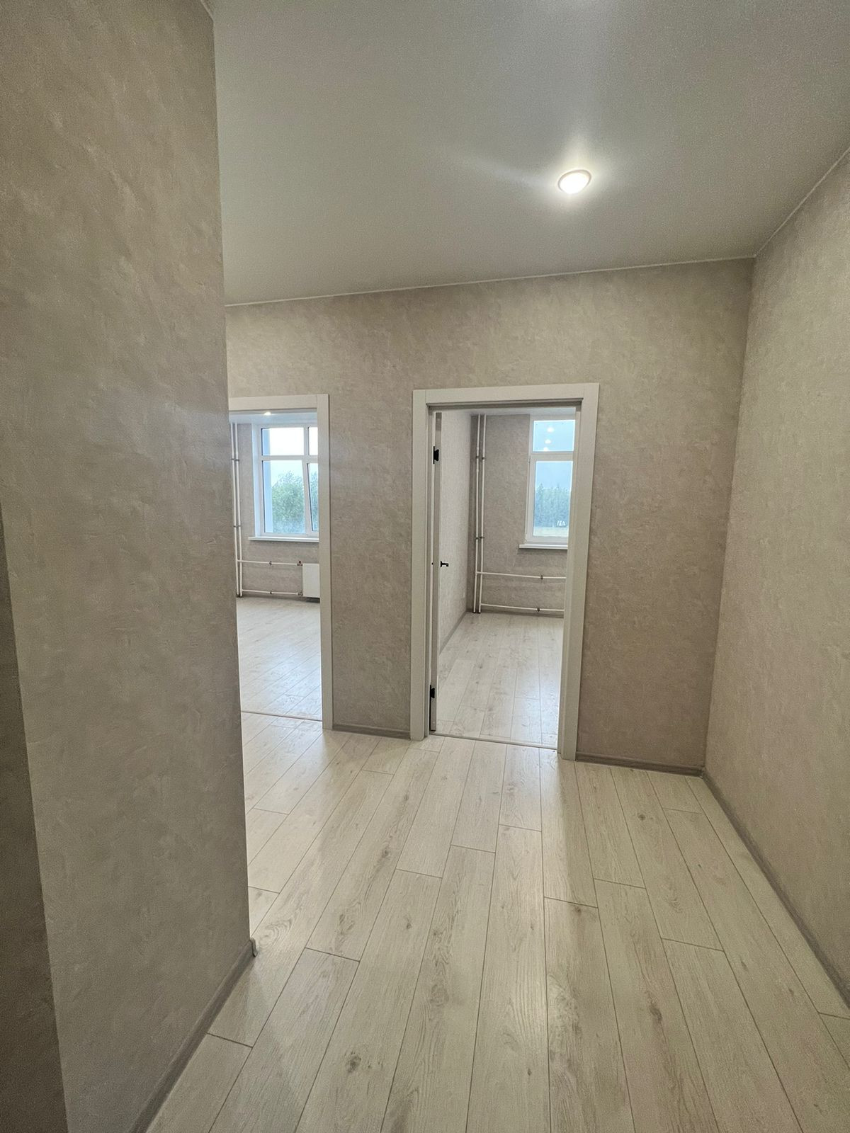 Купить 1-комнатную квартиру, 48.3 м² по адресу Великий Новгород, Юрьевский посад