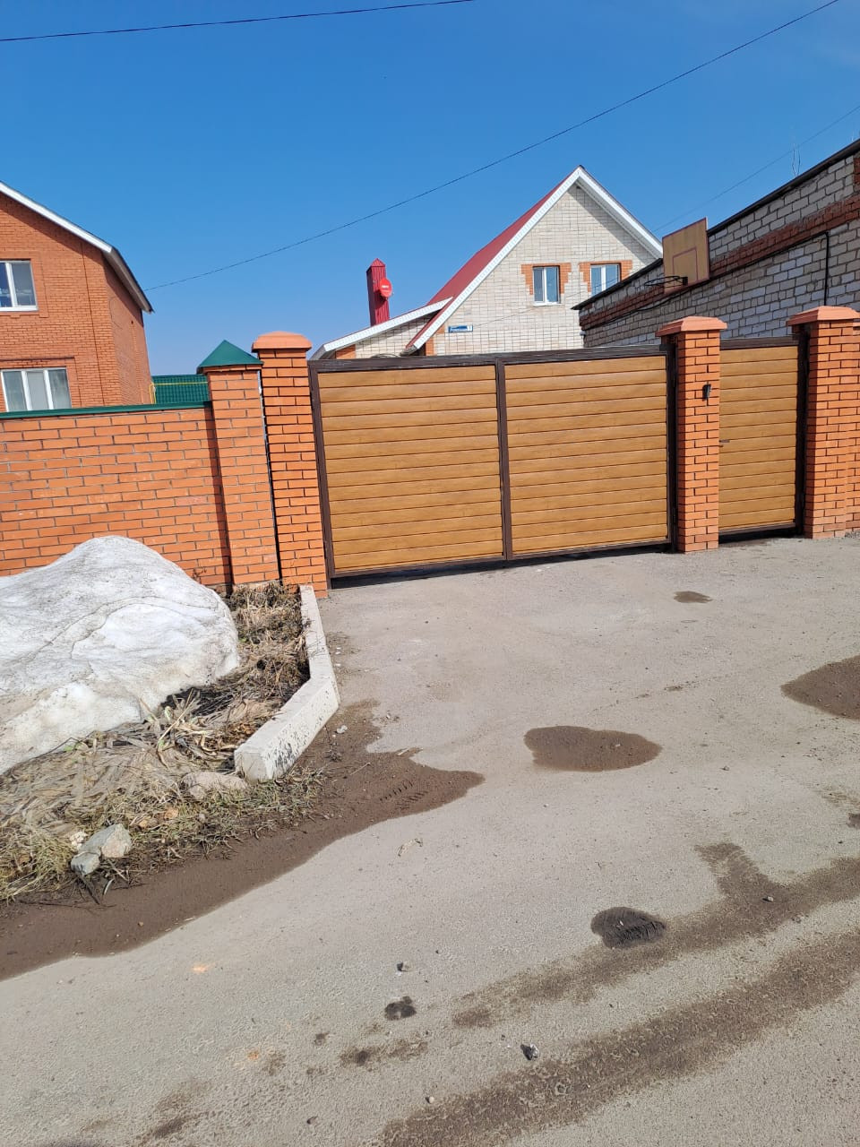 Переулок новоселова. Южный ветер коттеджный поселок. Переулок новоселова. Южный ветер коттеджный поселок. Калининград окраины города фото.