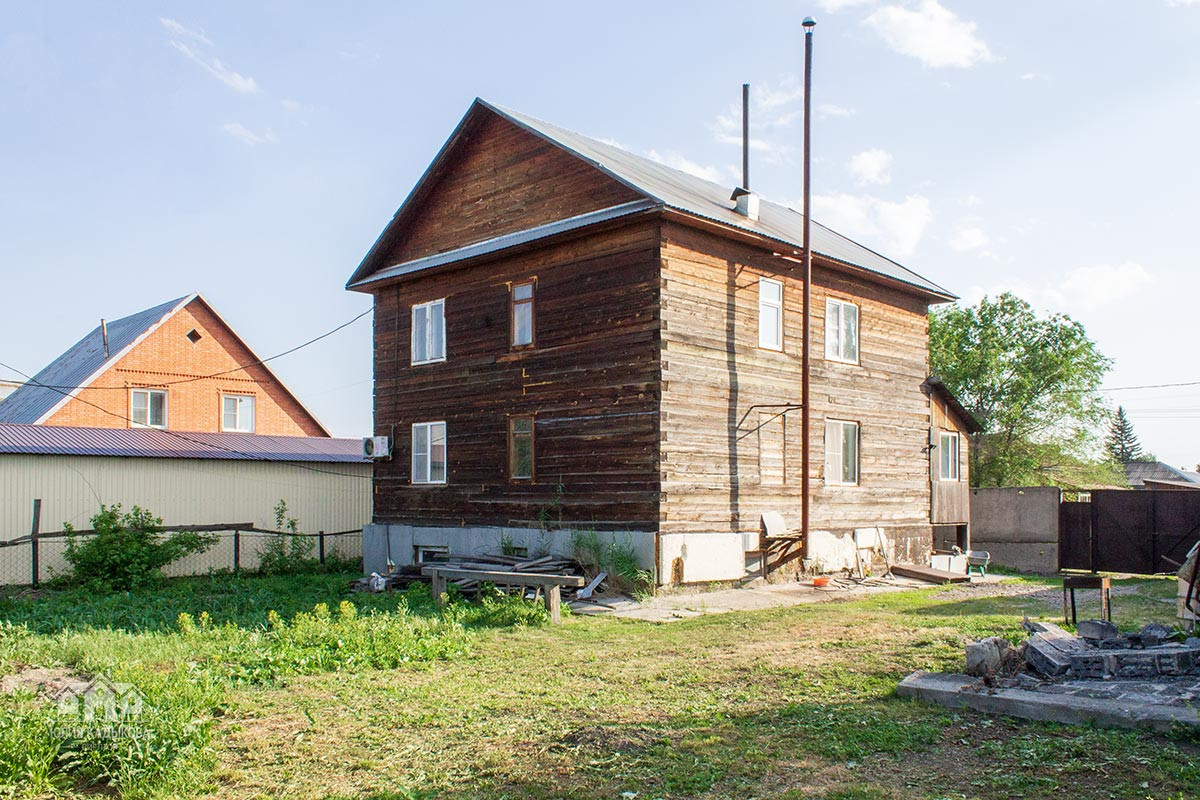 Купить дом, 276 м² по адресу Алтайский край, городской округ Бийск, посёлок  Нагорный, Каховская улица за 9 900 000 руб. в Домклик — поиск, проверка,  безопасная сделка с жильем в офисе Сбербанка.