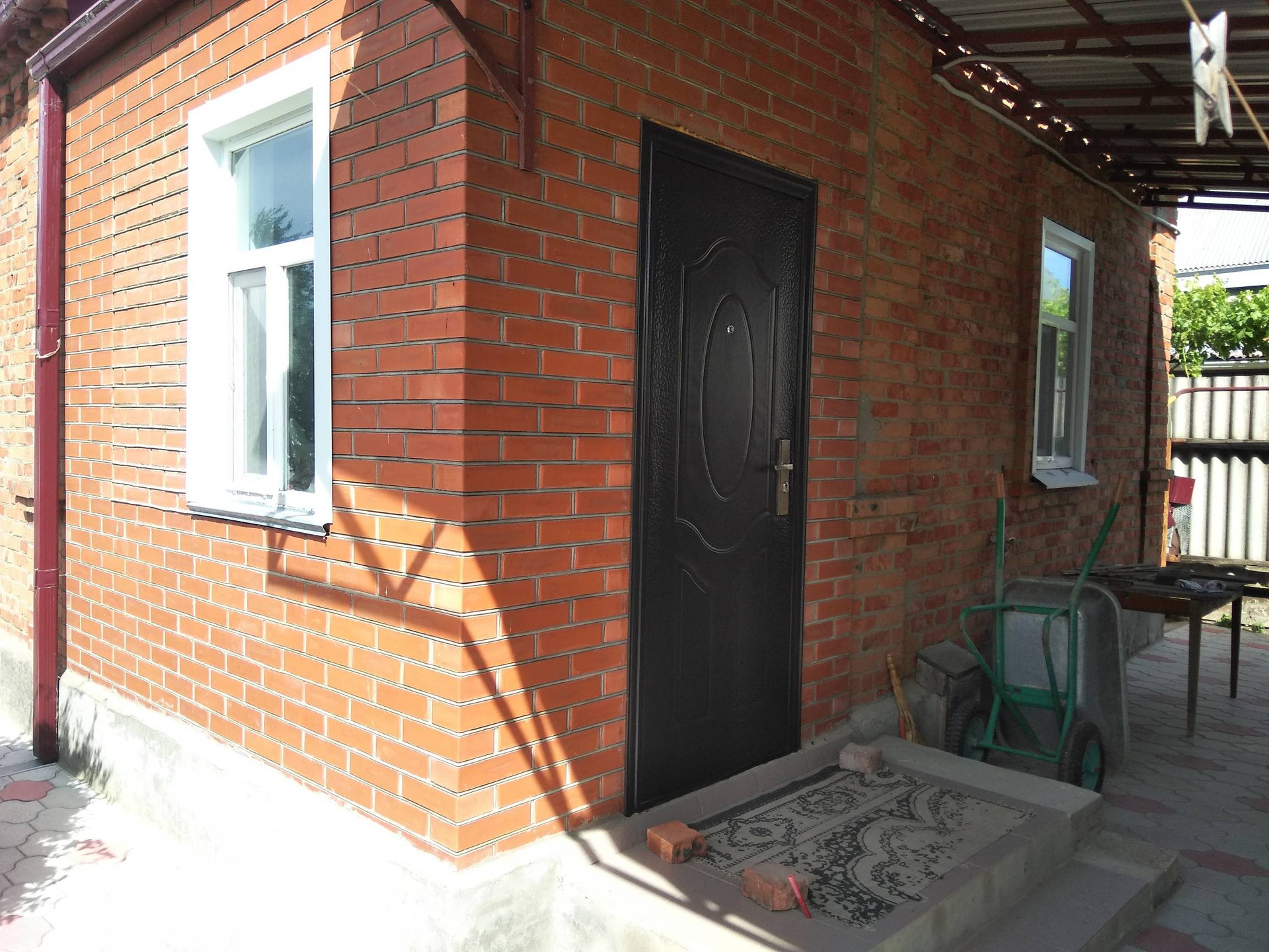 Дом под ключ в Приморско-Ахтарск найти