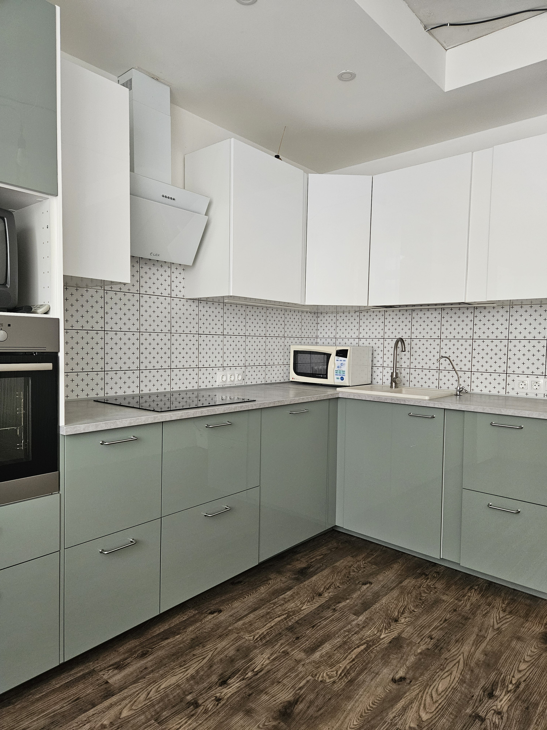 Семихатова 18 Купить Квартиру
