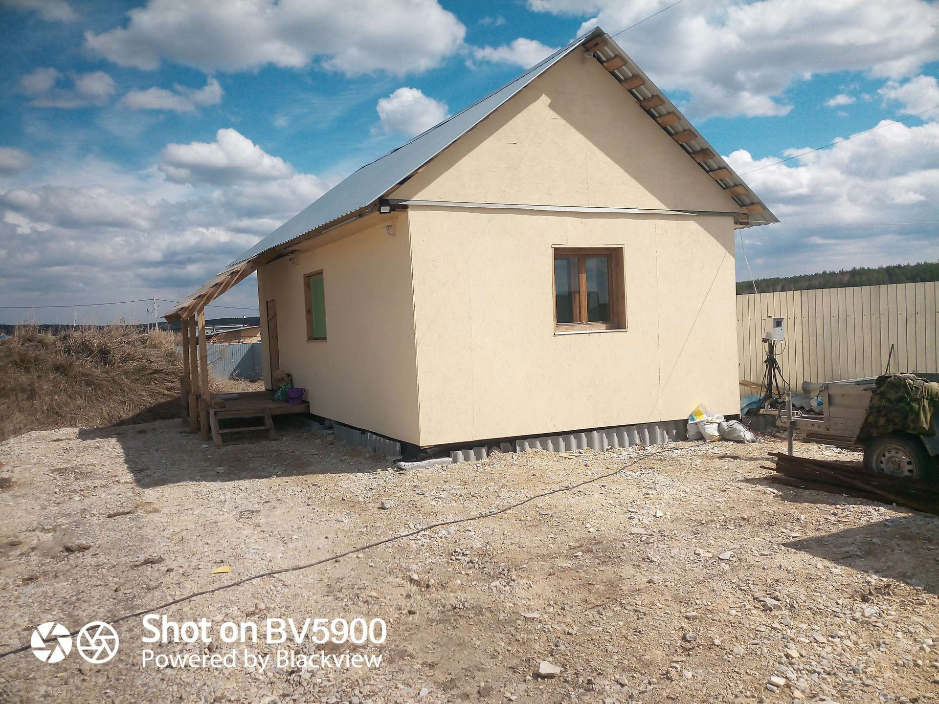 Купить дом, 26 м² по адресу Свердловская область, Полевской городской  округ, село Косой Брод, Юбилейная улица за 2 200 000 руб. в Домклик —  поиск, проверка, безопасная сделка с жильем в офисе Сбербанка.