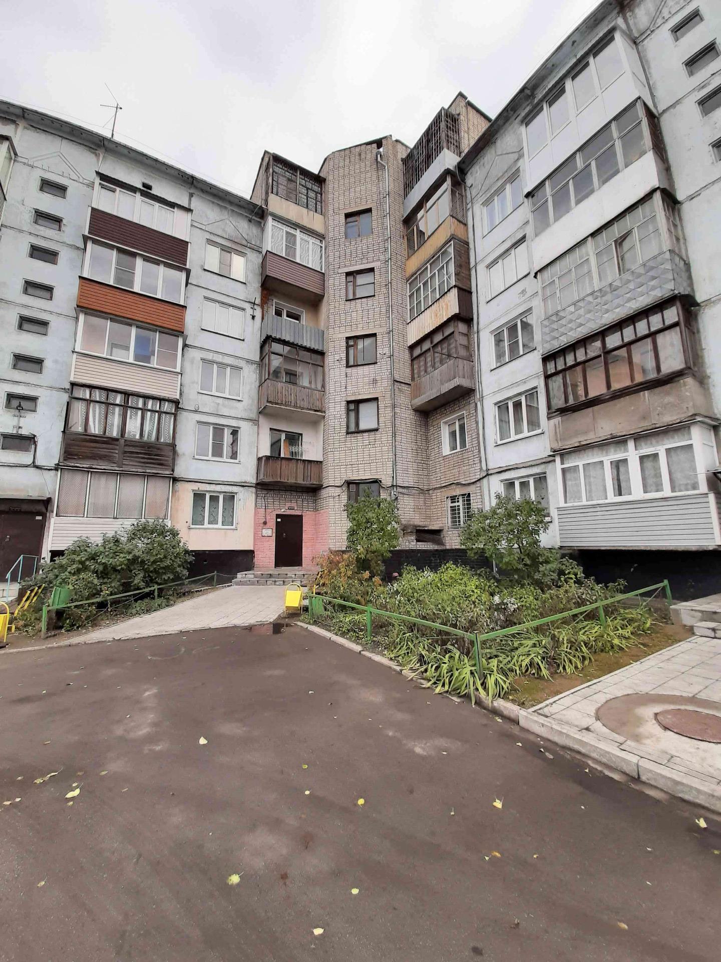 Купить 4-комнатную квартиру, 120 м² по адресу Алтайский край, Рубцовск,  улица Ломоносова, 80, 6 этаж за 1 000 000 руб. в Домклик — поиск, проверка,  безопасная сделка с жильем в офисе Сбербанка.