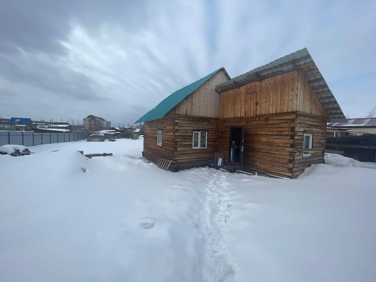 Якутск сосновая. Кудымкар переулок Сосновый. Домик 1 ровня. Стоимость домов в Якутске Марха. Якутск продажа домов в Мархе.