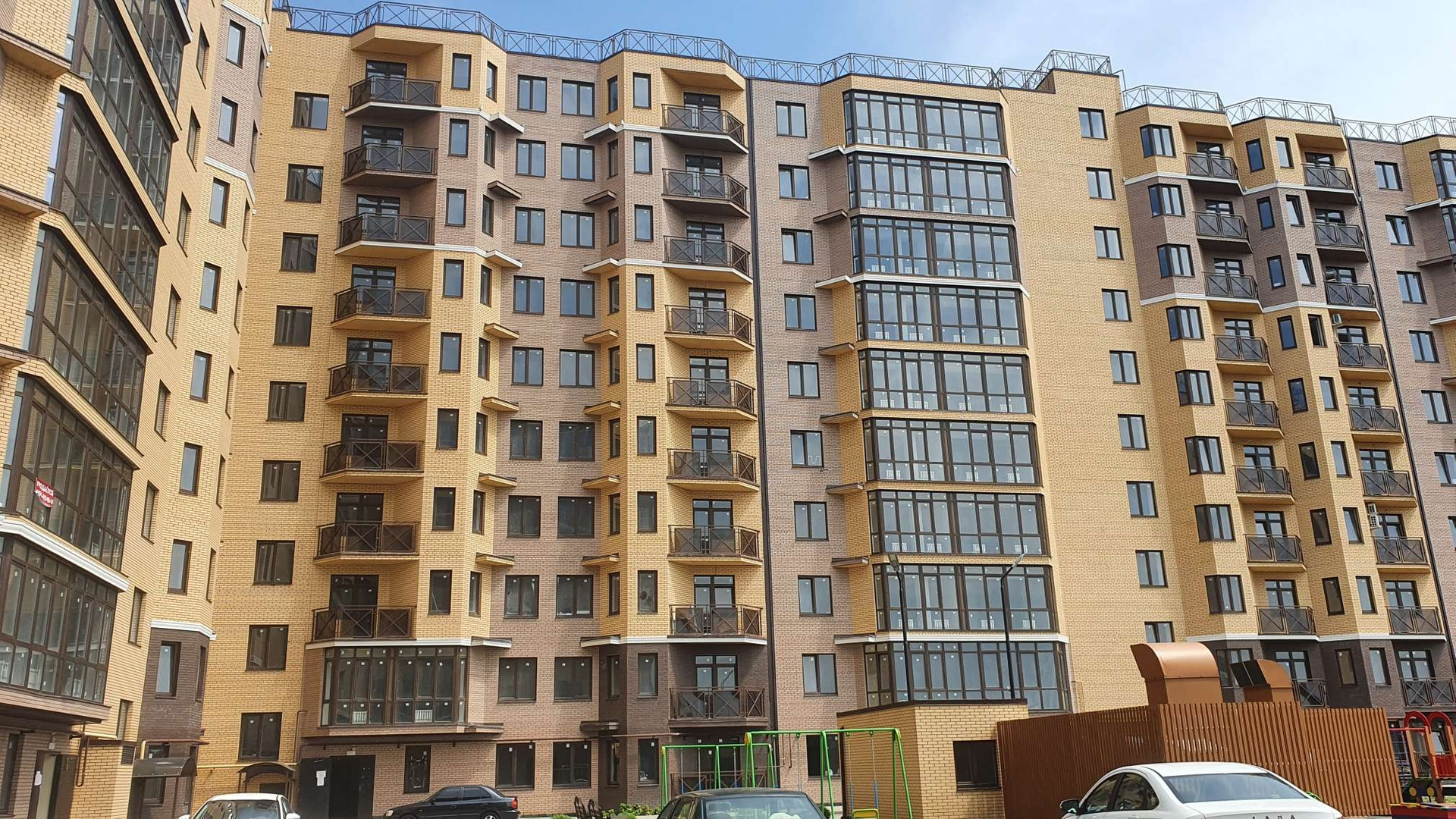 Купить 1-комнатную квартиру, 38 м² по адресу Ставропольский край,  Пятигорск, улица Адмиральского, 1А, 7 этаж за 4 300 000 руб. в Домклик —  поиск, проверка, безопасная сделка с жильем в офисе Сбербанка.