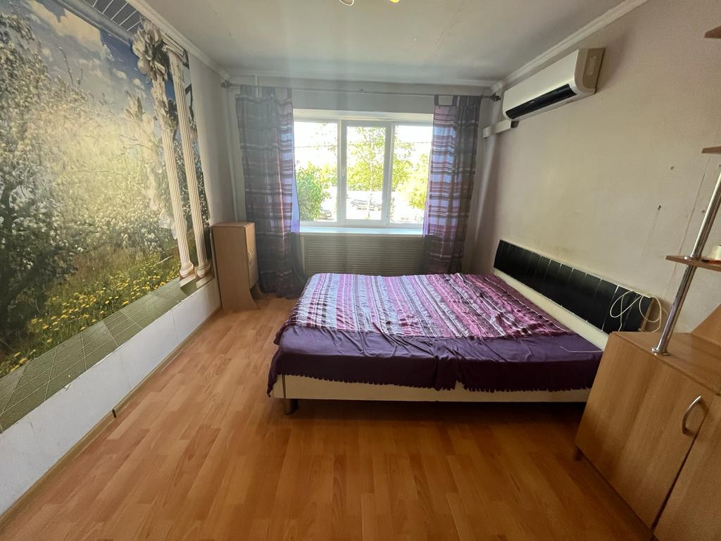 Купить 3-комнатную квартиру, 62 м² по адресу Псковская область, Великие ...