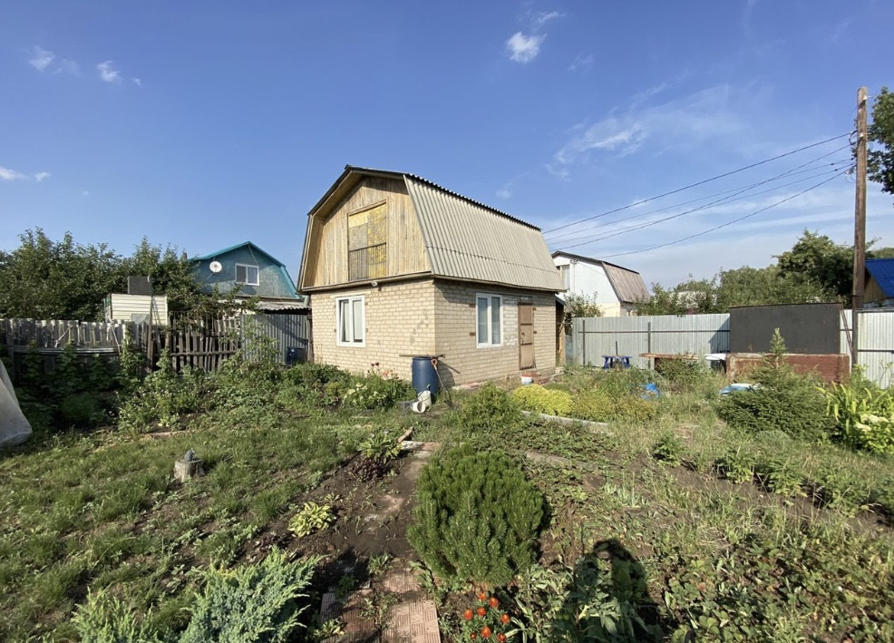 Водрем 40 челябинск. Сад в деревне. Дачи и огороды в Миассе.