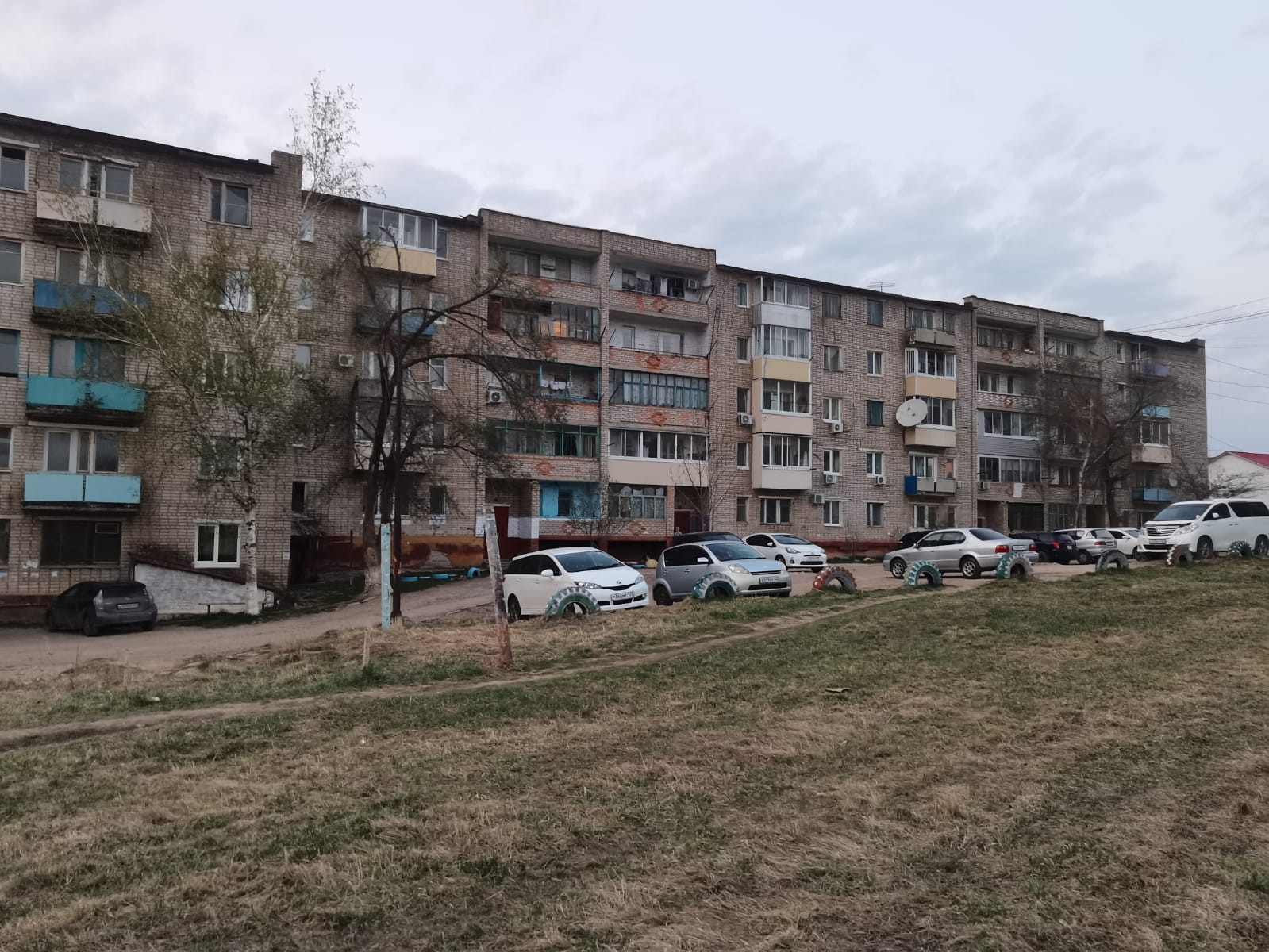 Купить 2-комнатную квартиру, 47.6 м² по адресу Приморский край, Яковлевский  муниципальный округ, село Новосысоевка, улица 3-я Площадка, 215, 3 этаж за  4 100 000 руб. в Домклик — поиск, проверка, безопасная сделка с жильем в  офисе Сбербанка.