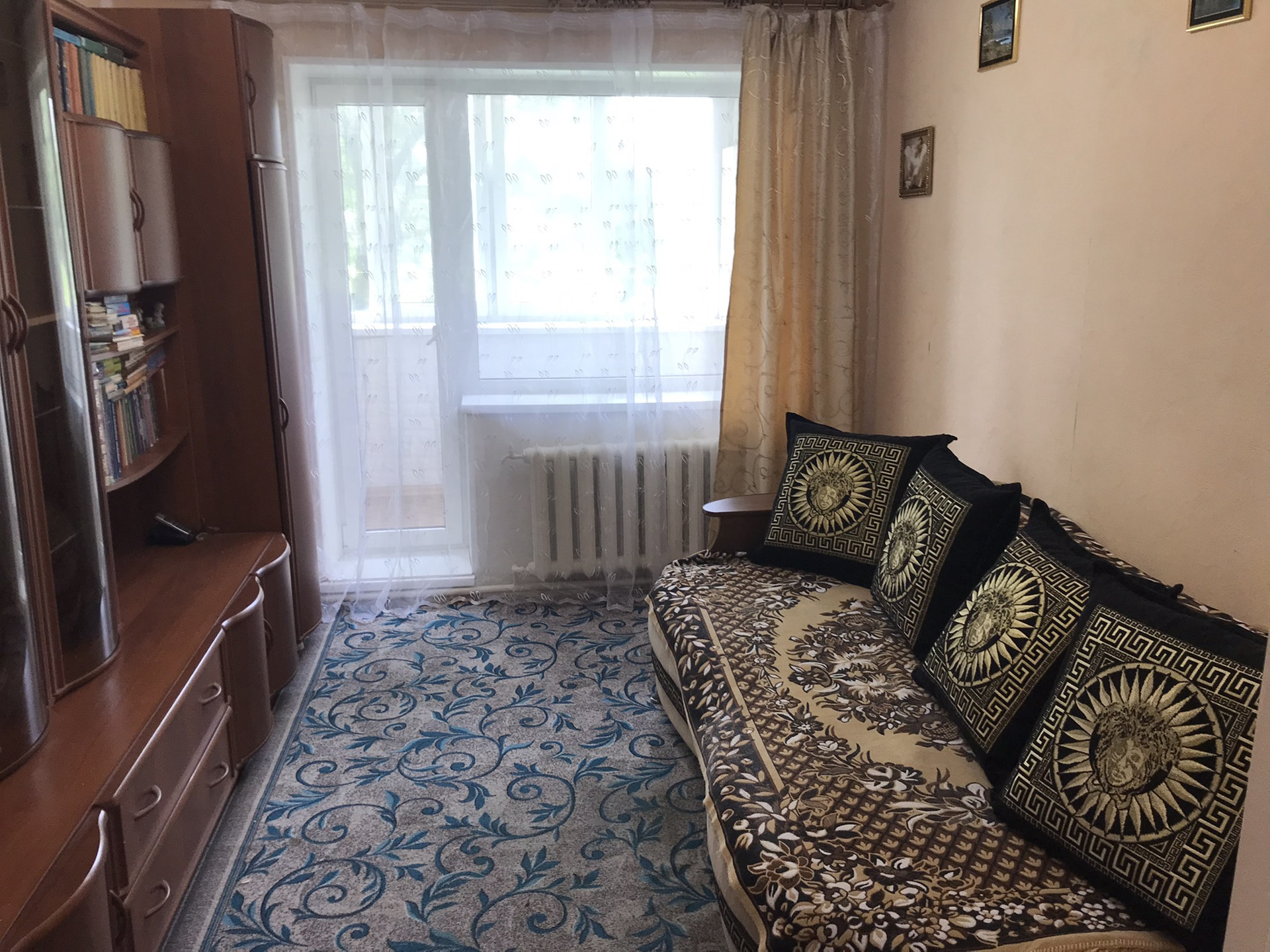 Квартиры в артеме вторичка. Двухкомнатные квартиры в стерлитамаке. Квартира в артеме. Квартиры в артеме вторичка. Лиственный переулок 4.
