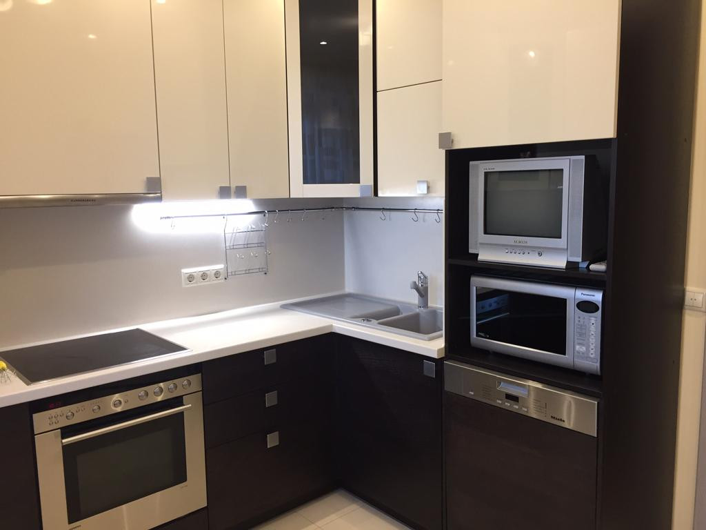 Купить 4-комнатную квартиру, 109 м² по адресу Московская область ...