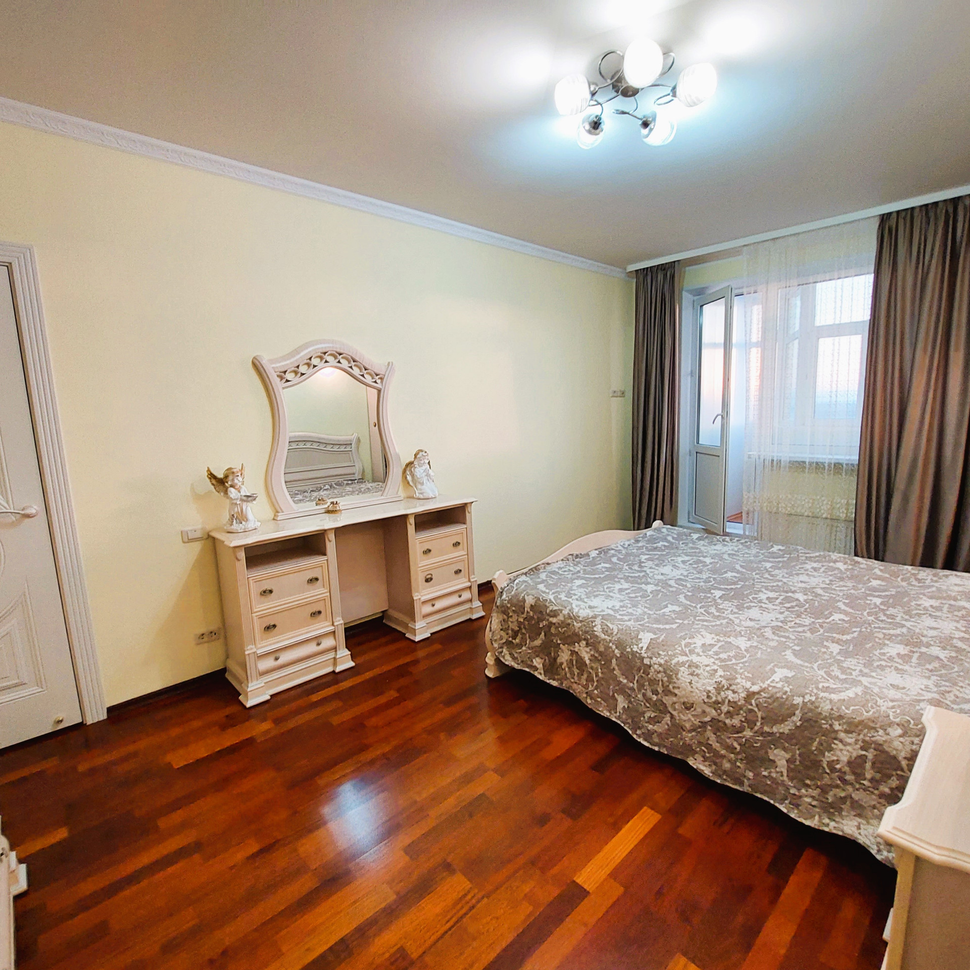 25 октября 70 пермь. 70 октября 13 3. 70 октября 13 3. омск 70 лет октября 13 корп 3. 70 лет октября д.