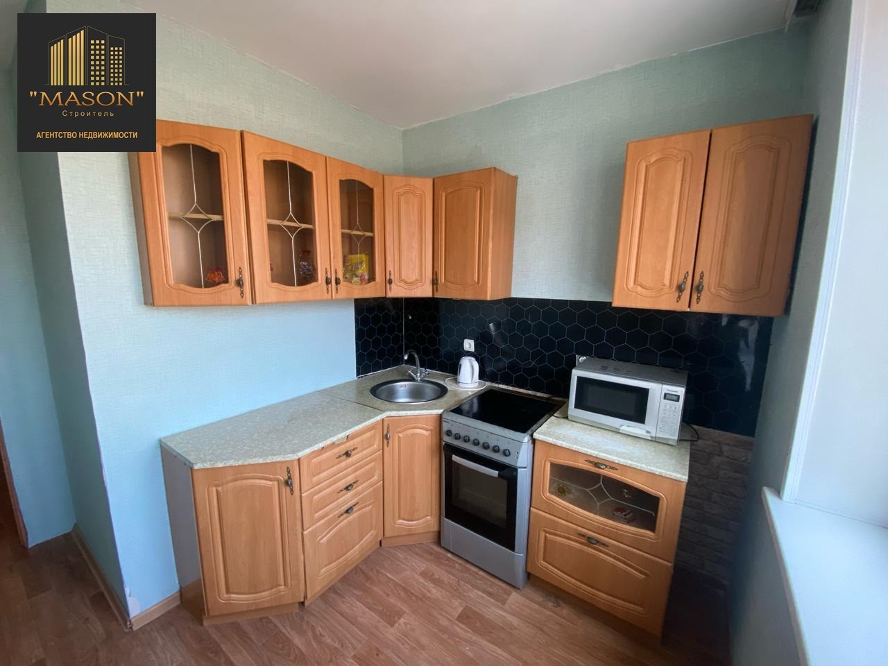 Купить 1-комнатную квартиру, 33.4 м² по адресу Приморский край, Уссурийск,  Новоникольский проезд, 4, 2 этаж за 4 500 000 руб. в Домклик — поиск,  проверка, безопасная сделка с жильем в офисе Сбербанка.