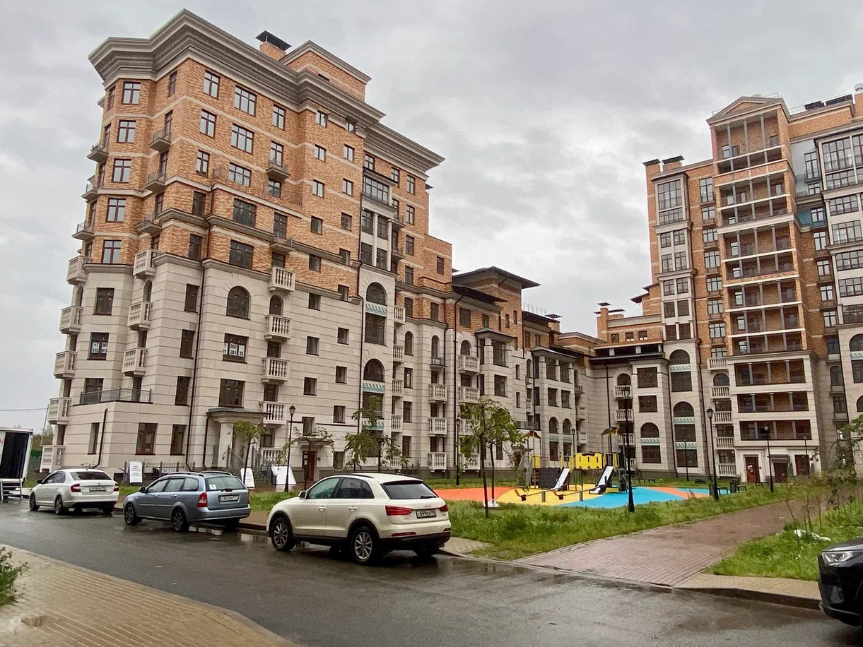 Купить 2-комнатную квартиру, 58 м² по адресу Московская область ...