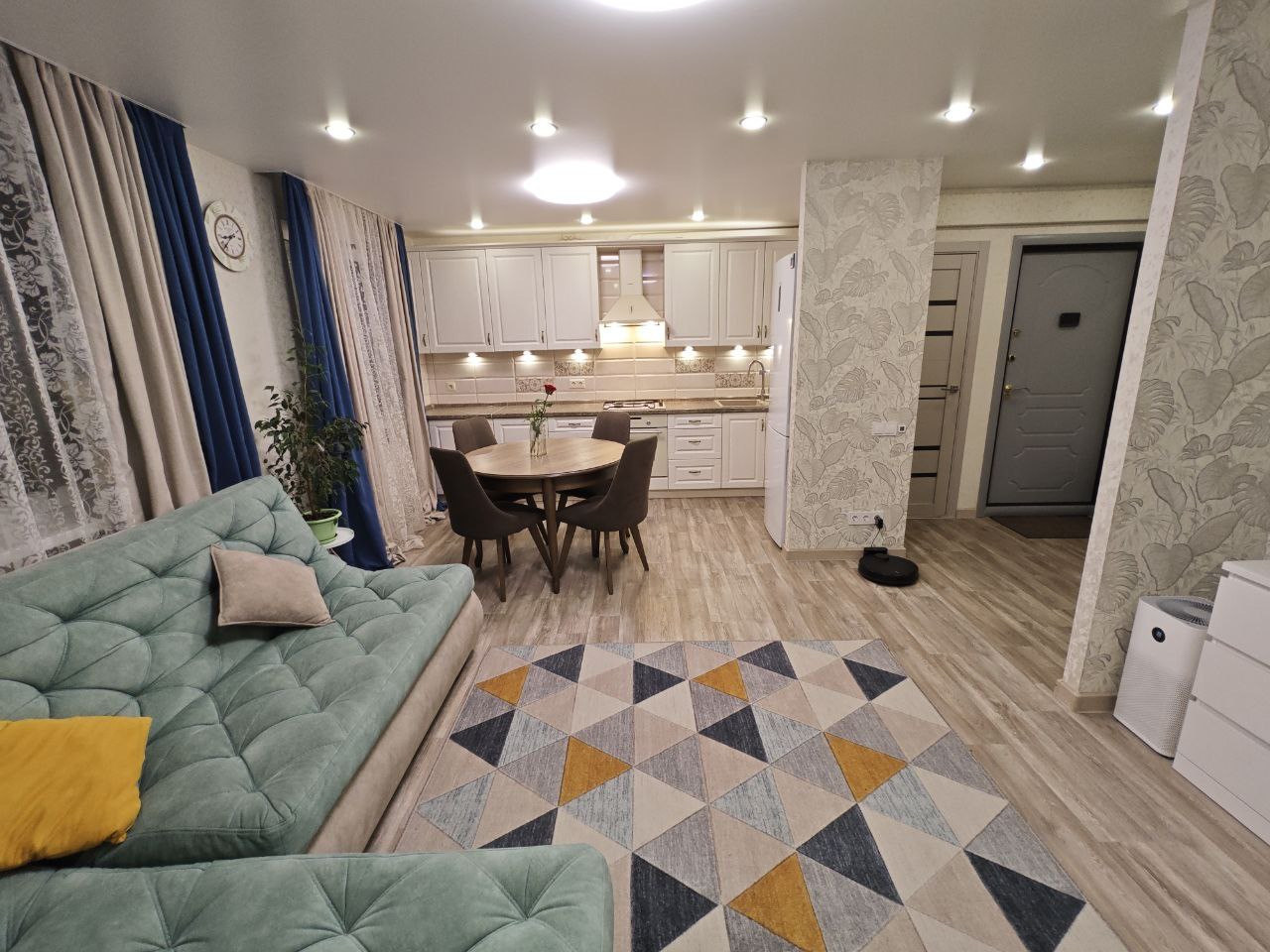 Купить 3-комнатную квартиру, 63.9 м² по адресу Свердловская область ...